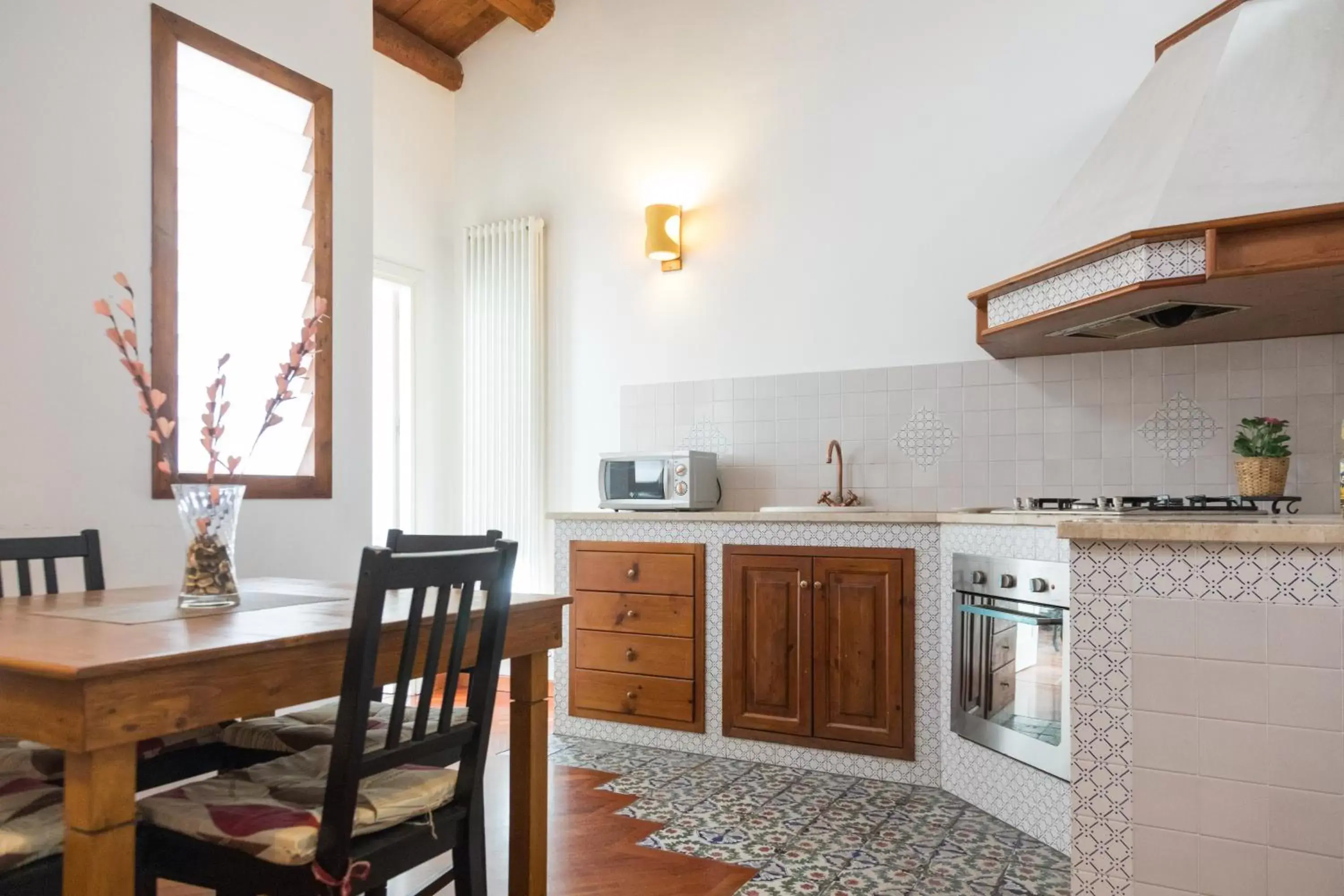 Kitchen/Kitchenette in B&B Ai Tintori