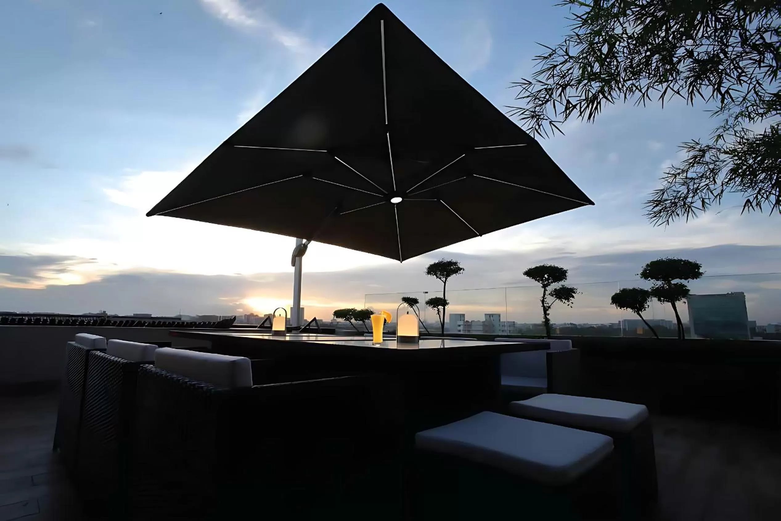 Balcony/Terrace in Empyrean Dhaka City Centre