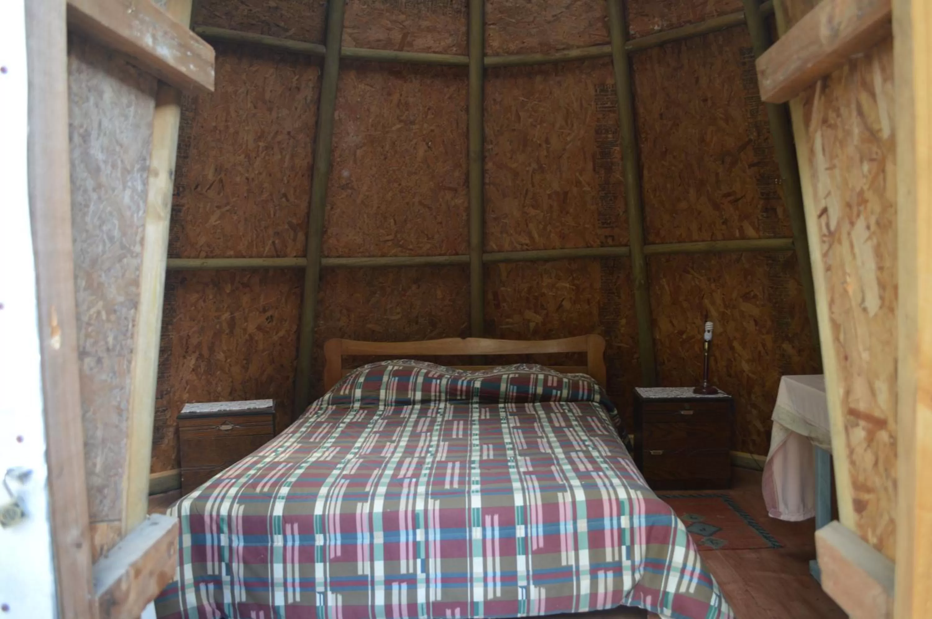 Patio, Bed in Coyunche Cabañas y Camping Laja & San Rosendo