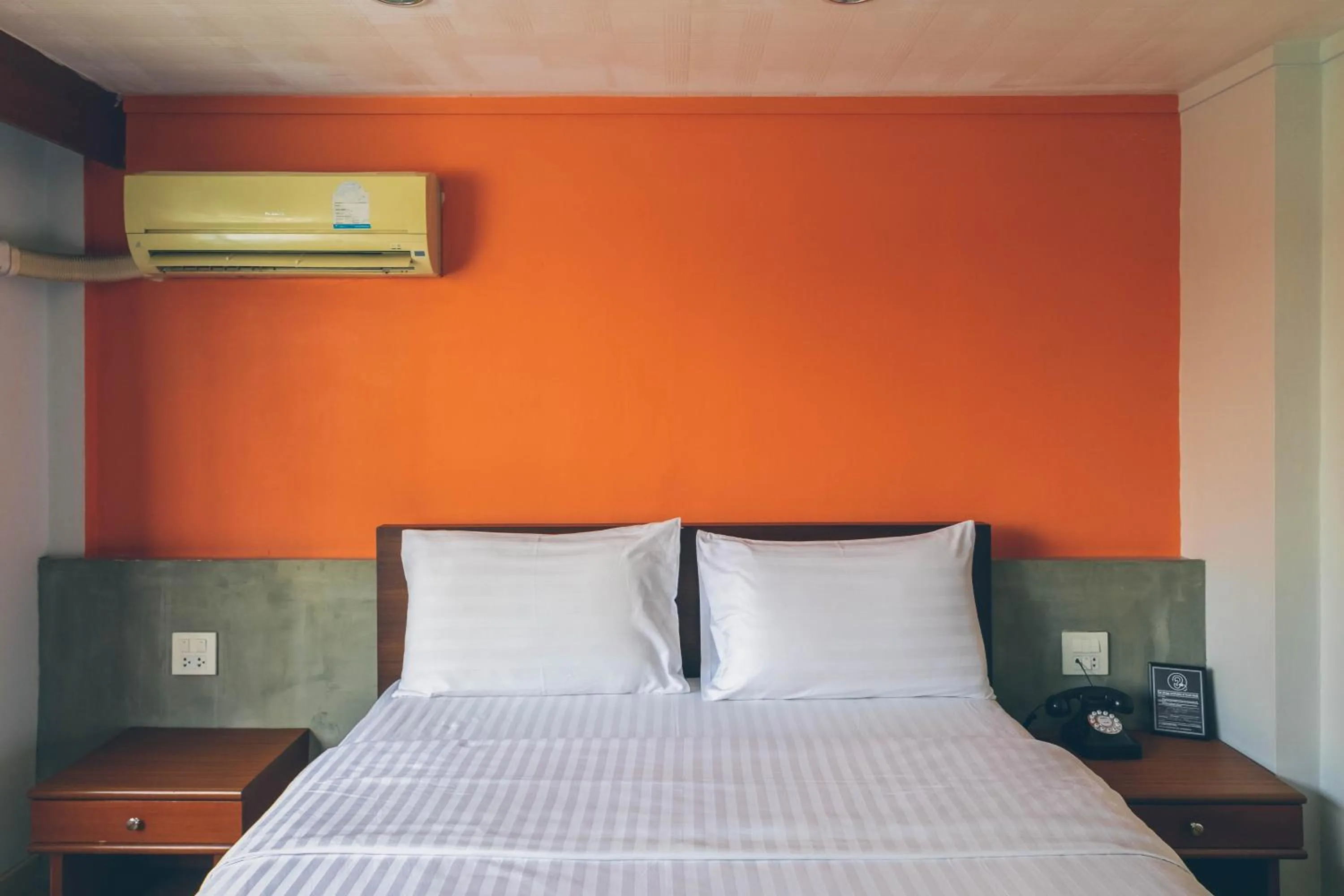 Bed in Atlas Bangkok Hotel