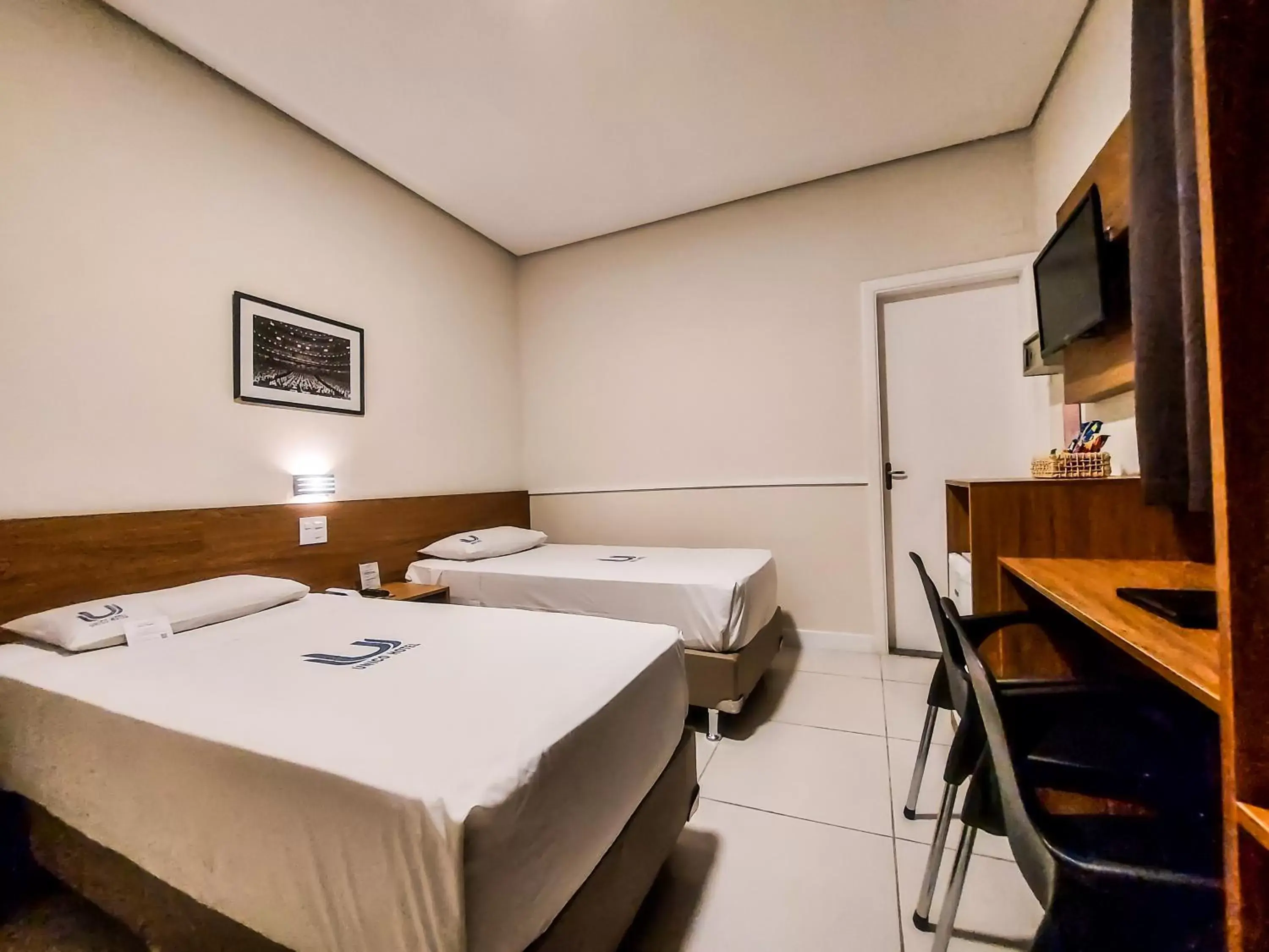 Twin Room in Hotel Itamarati Centro-República by Rede Único Twin Room in Hotel Itamarati Centro-República by Rede Único