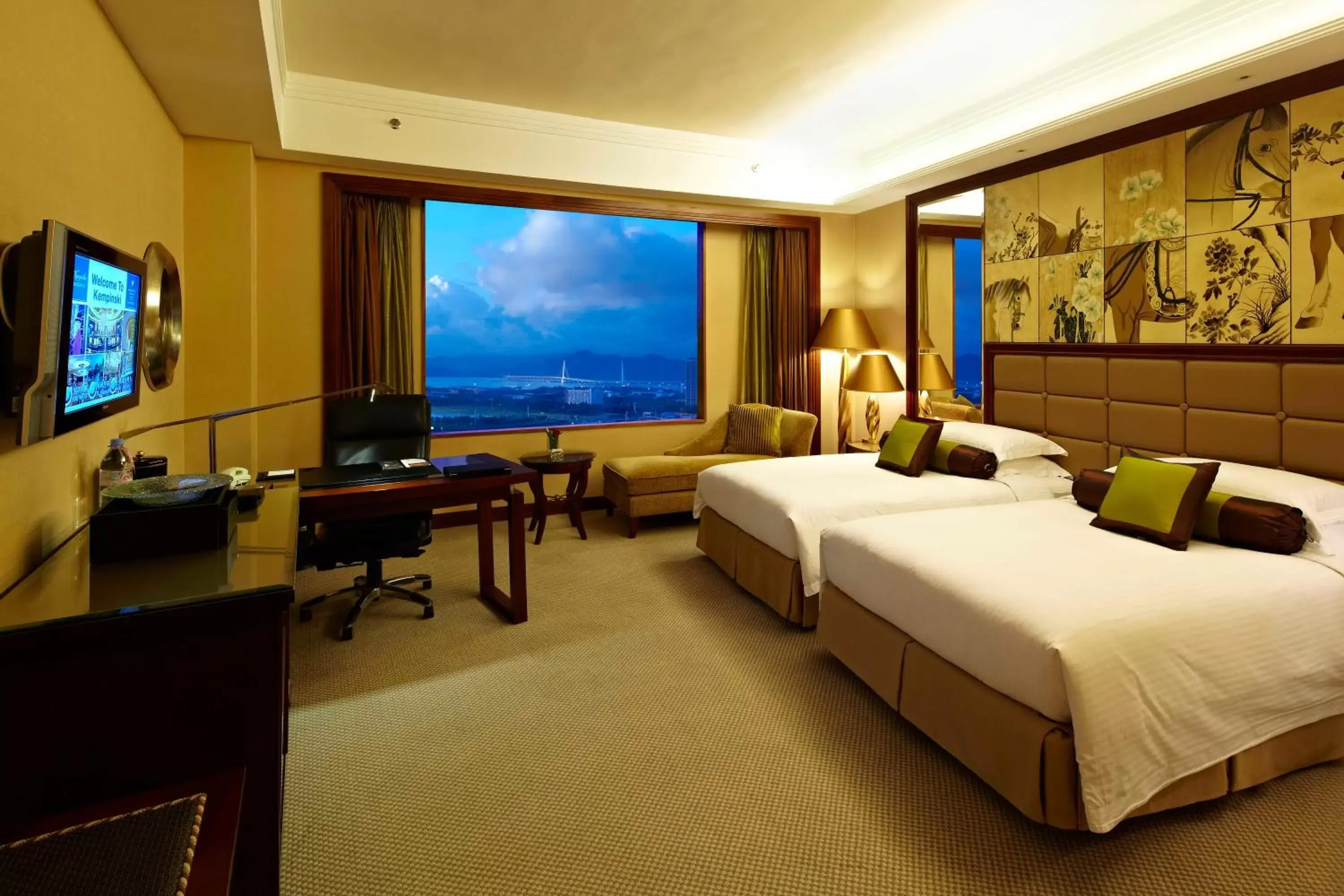 Photo of the whole room in Kempinski Hotel Shenzhen