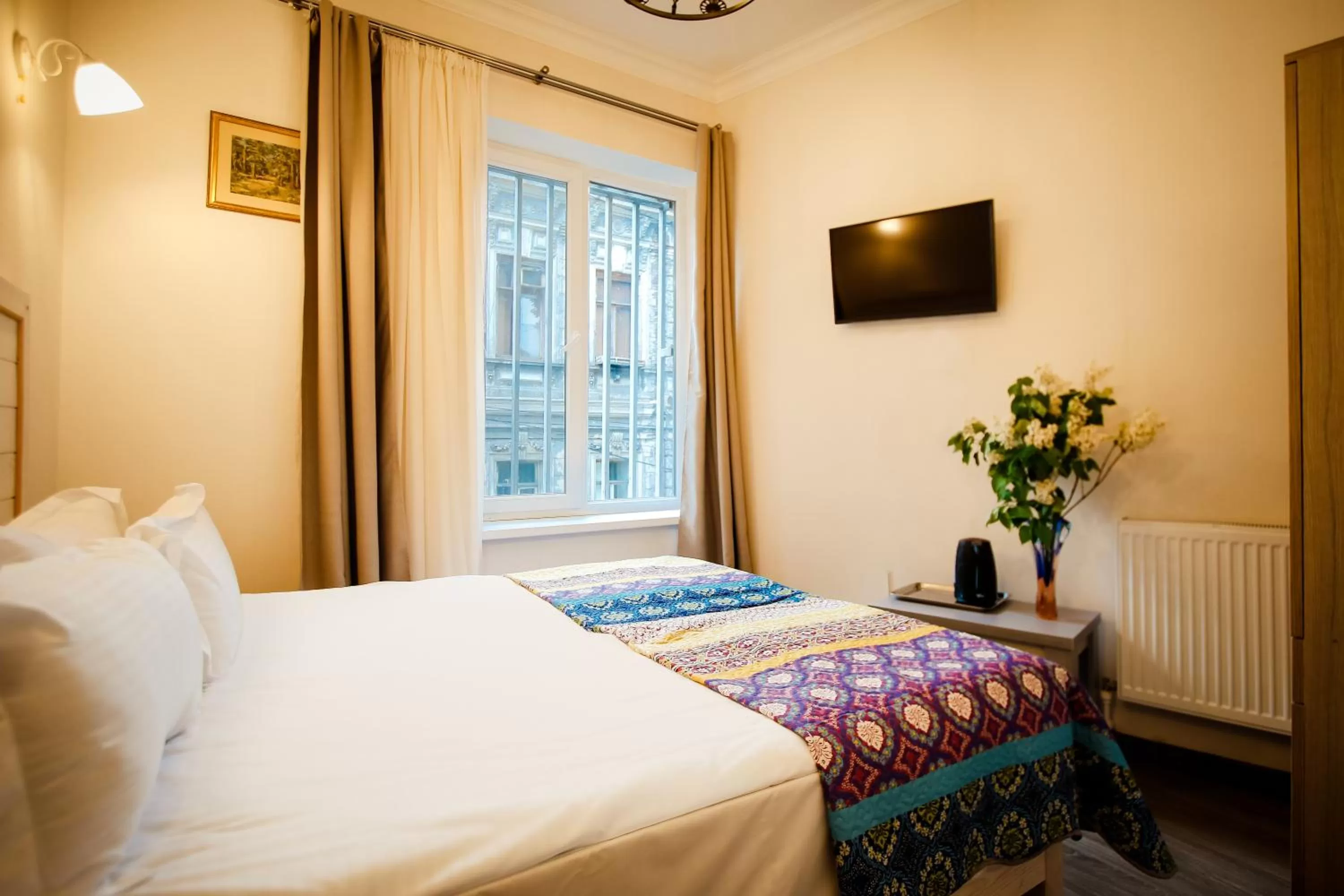 Bed in Freedom Square Apart Hotel