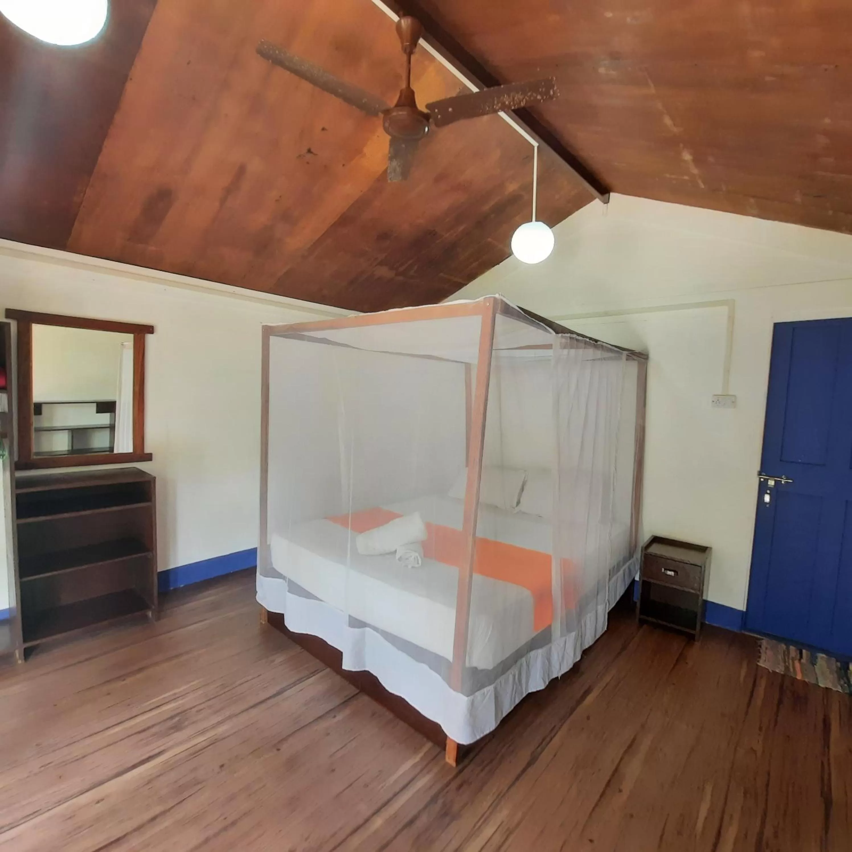 Bedroom, Bed in Peace Garden Beach Resort