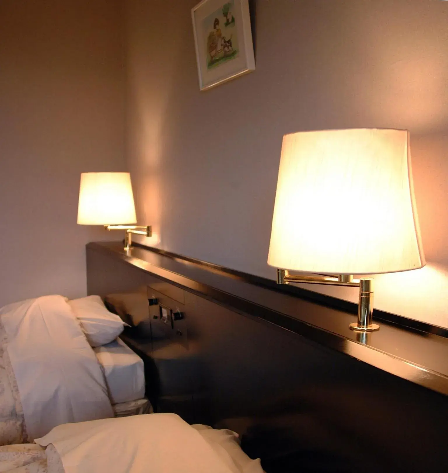 Bedroom, Bed in Hotel Silk In Madarao