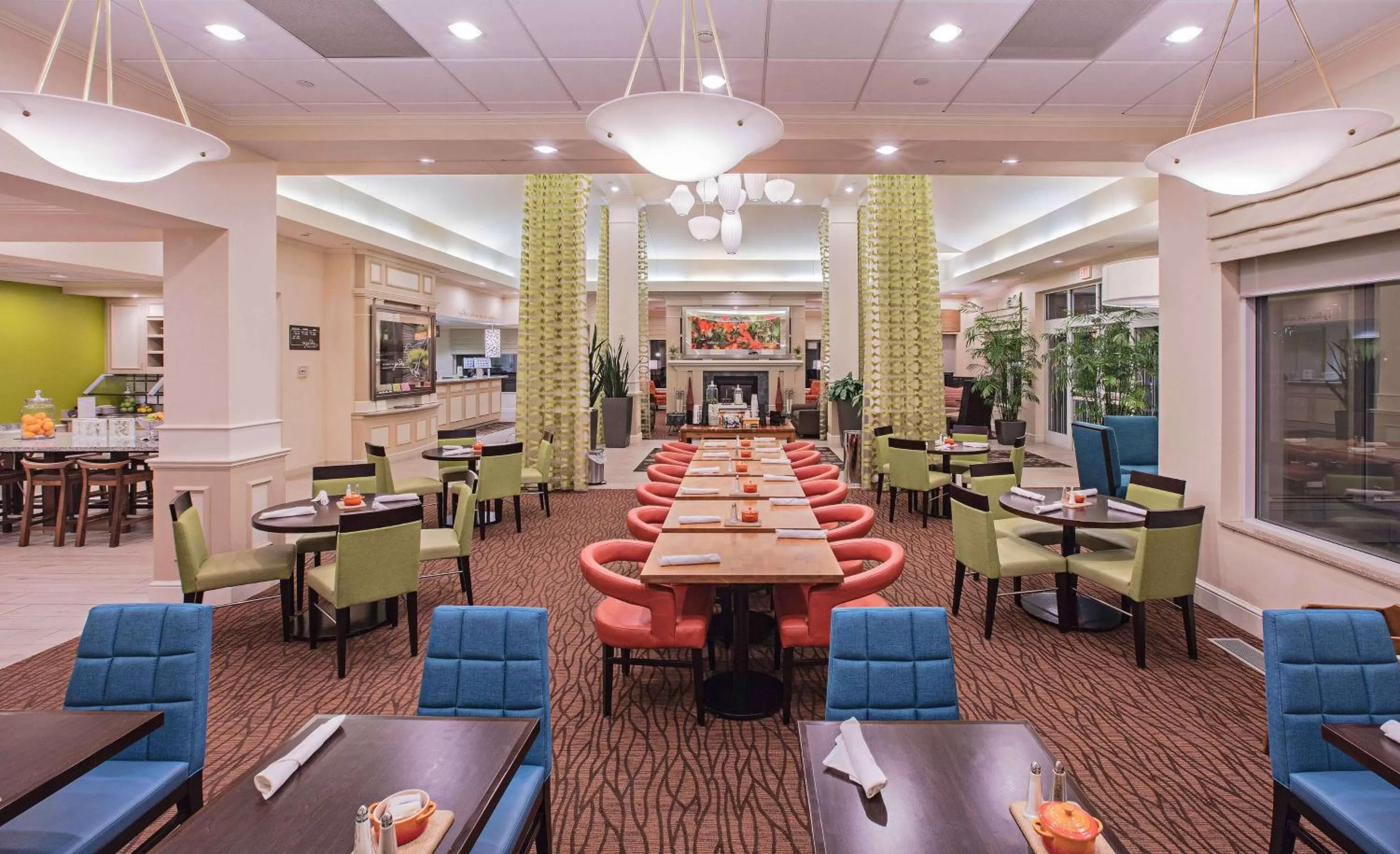 Restaurant/places to eat in Hilton Garden Inn Des Moines/Urbandale