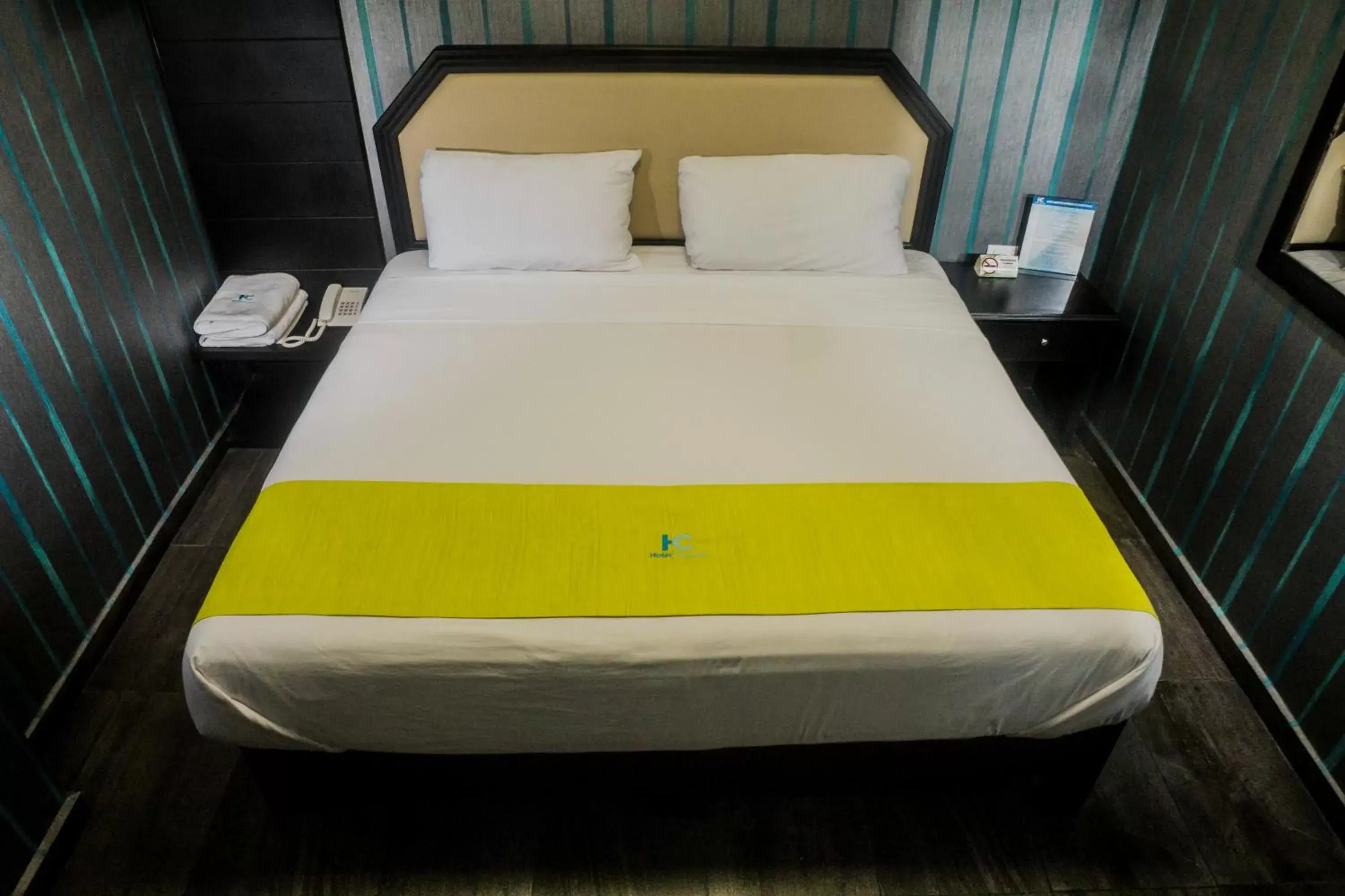 Bed in HOTEL CAREYES