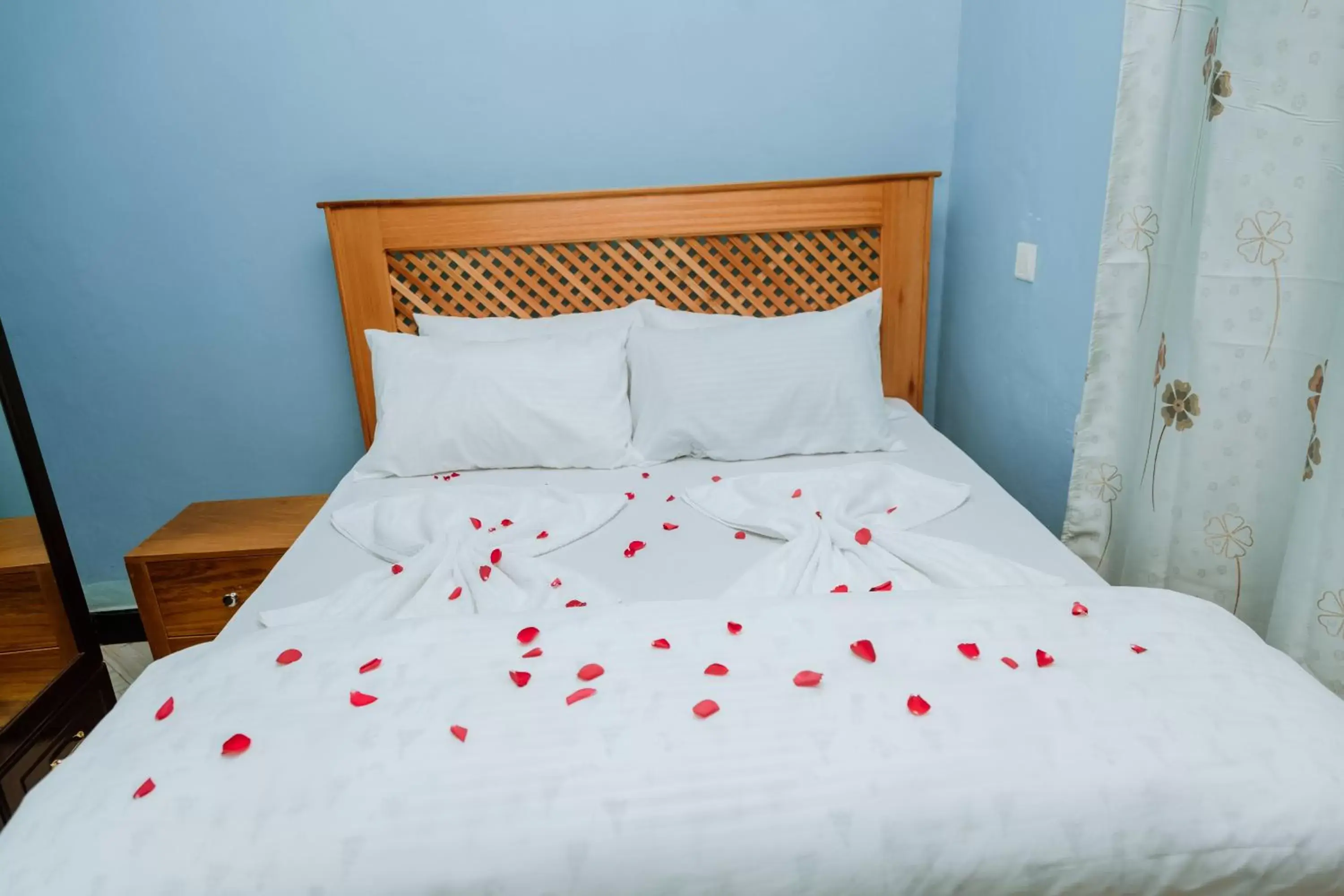 Deluxe Double Room in Kisanga Homestay Deluxe Double Room in Kisanga Homestay