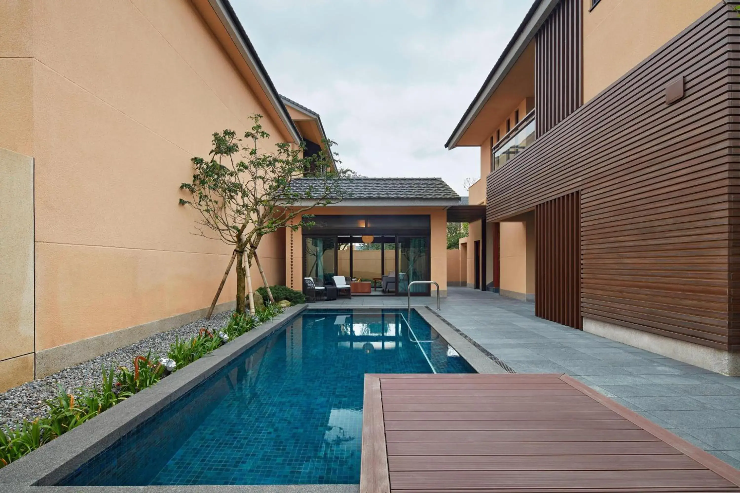 Bedroom, Swimming Pool in The Westin Yilan Resort