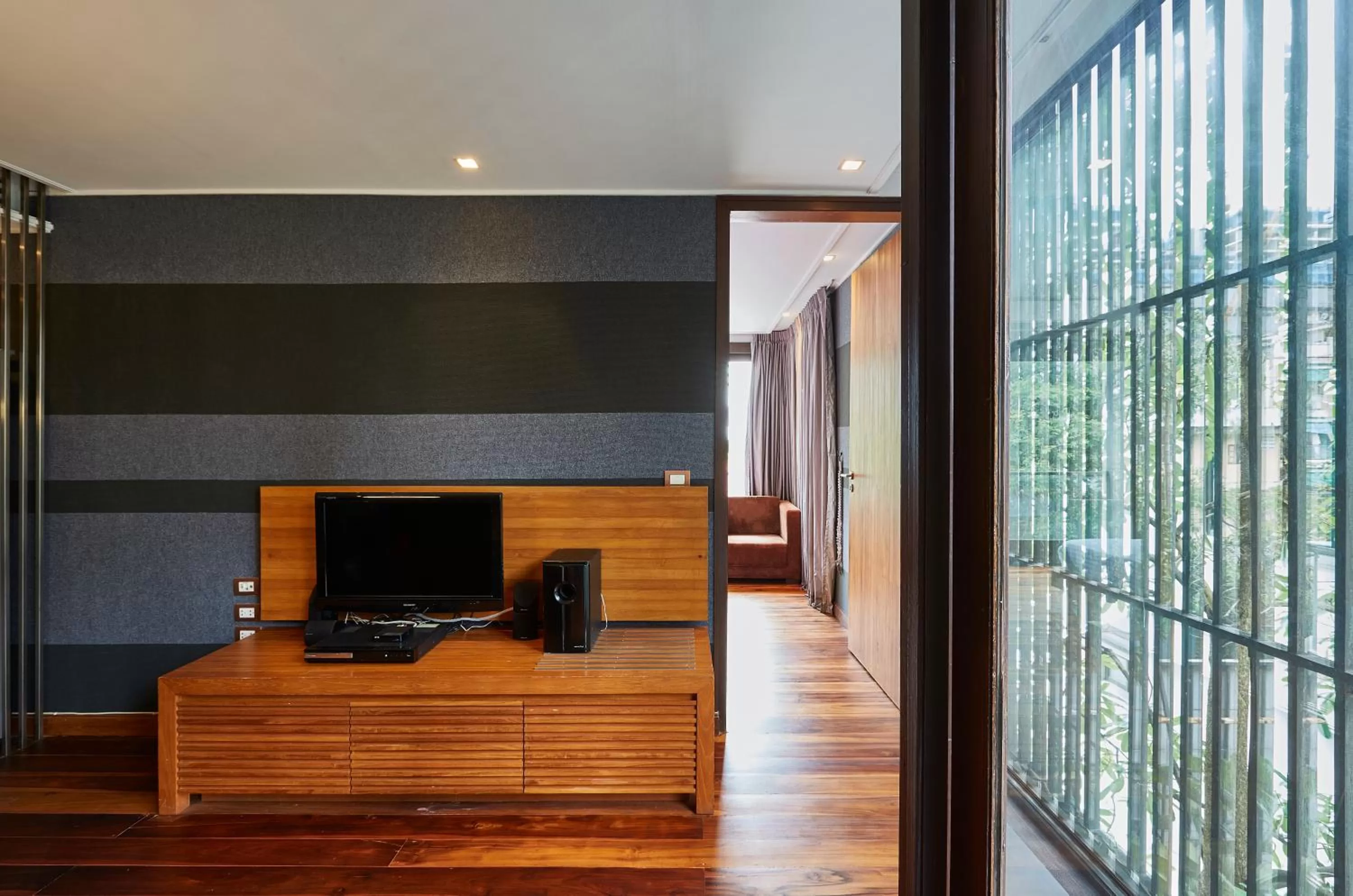 TV and multimedia in LUXX Langsuan Hotel - SHA Plus