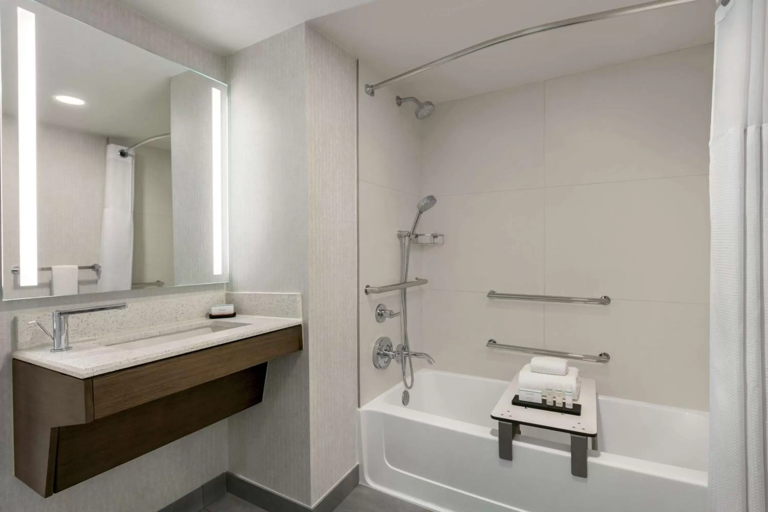 Bathroom in Embassy Suites by Hilton Los Angeles Downey