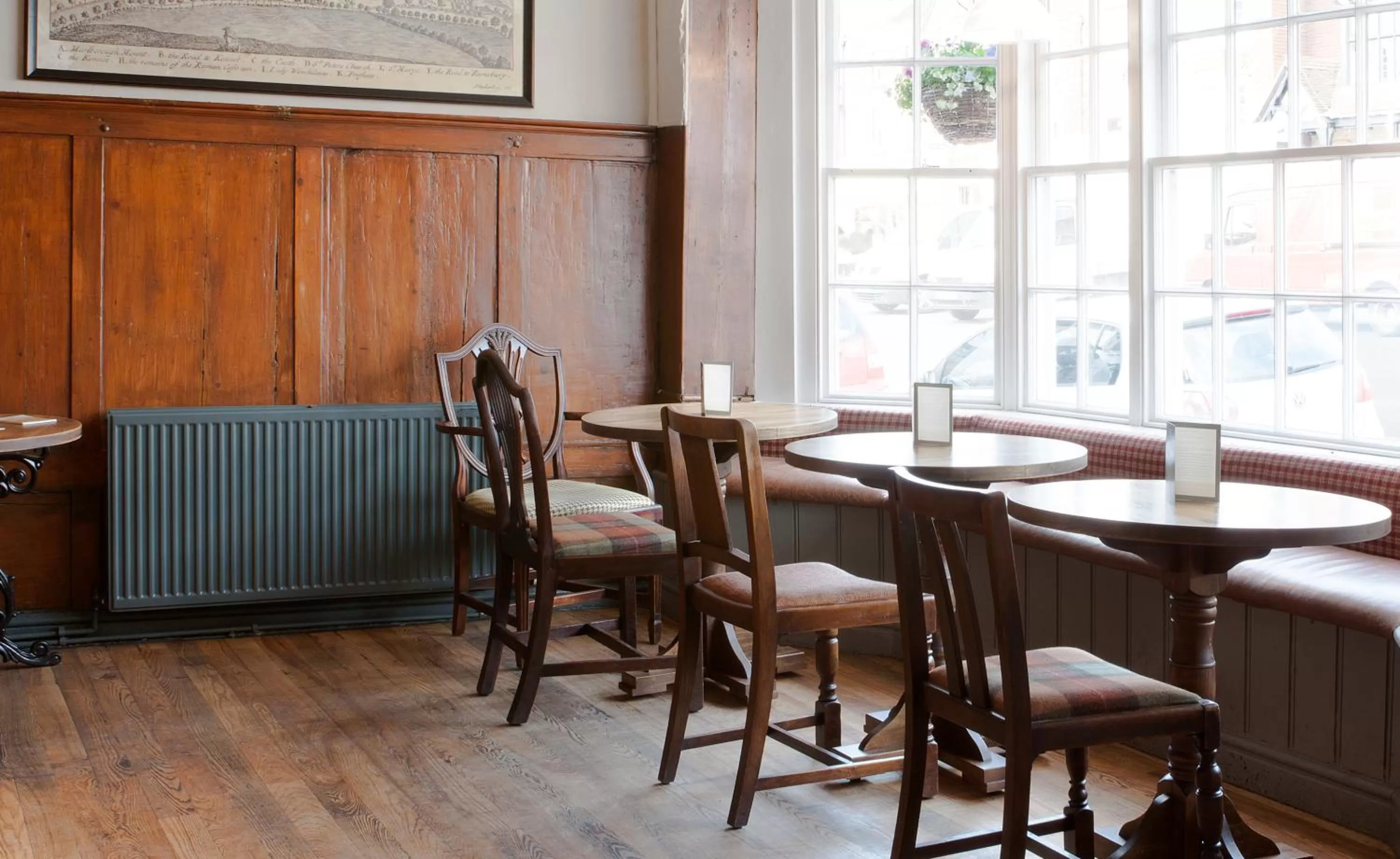 Restaurant/places to eat in The Green Dragon