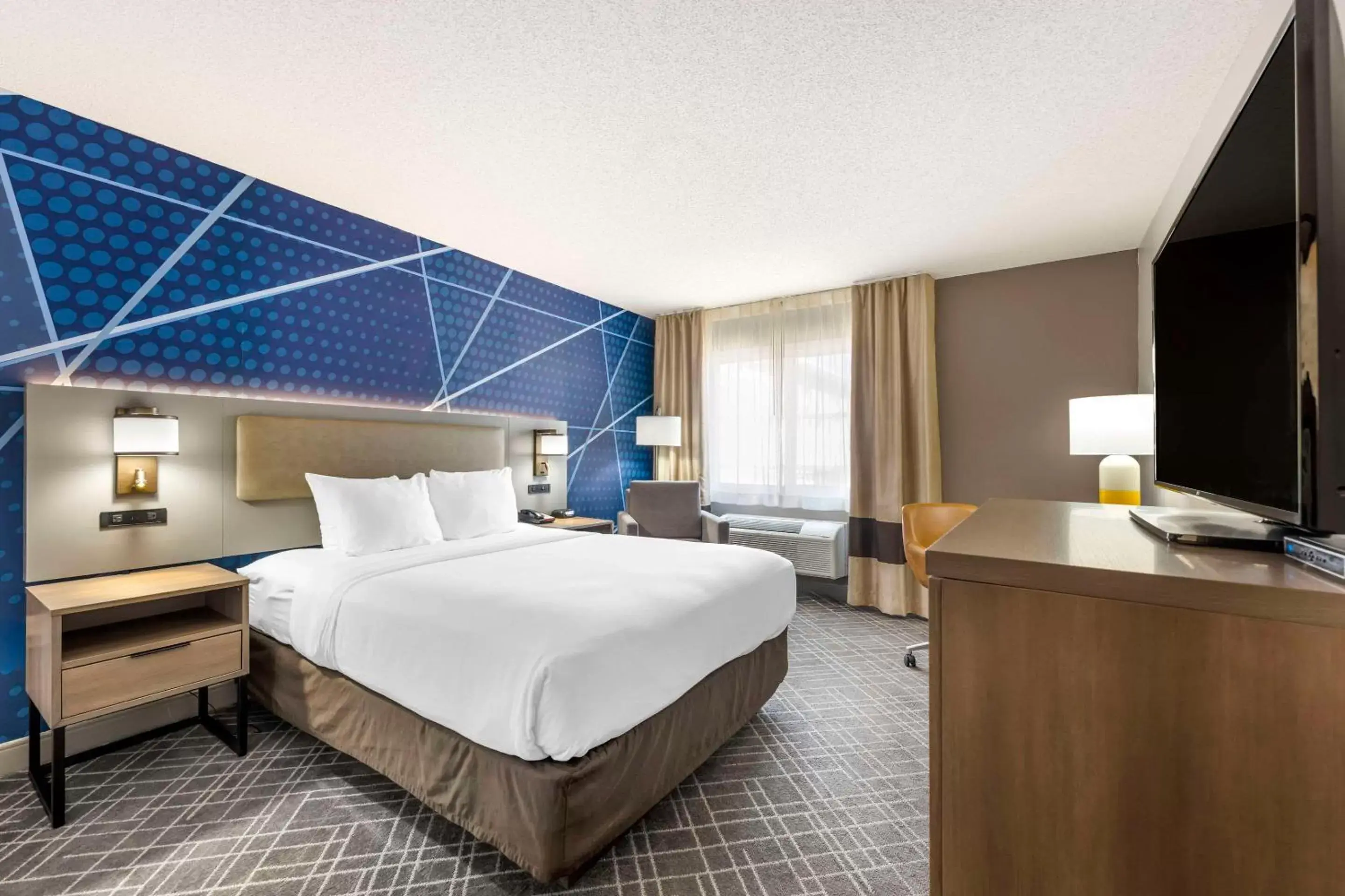 Bedroom, Bed in Comfort Inn Hastings Bedroom, Bed in Comfort Inn Hastings