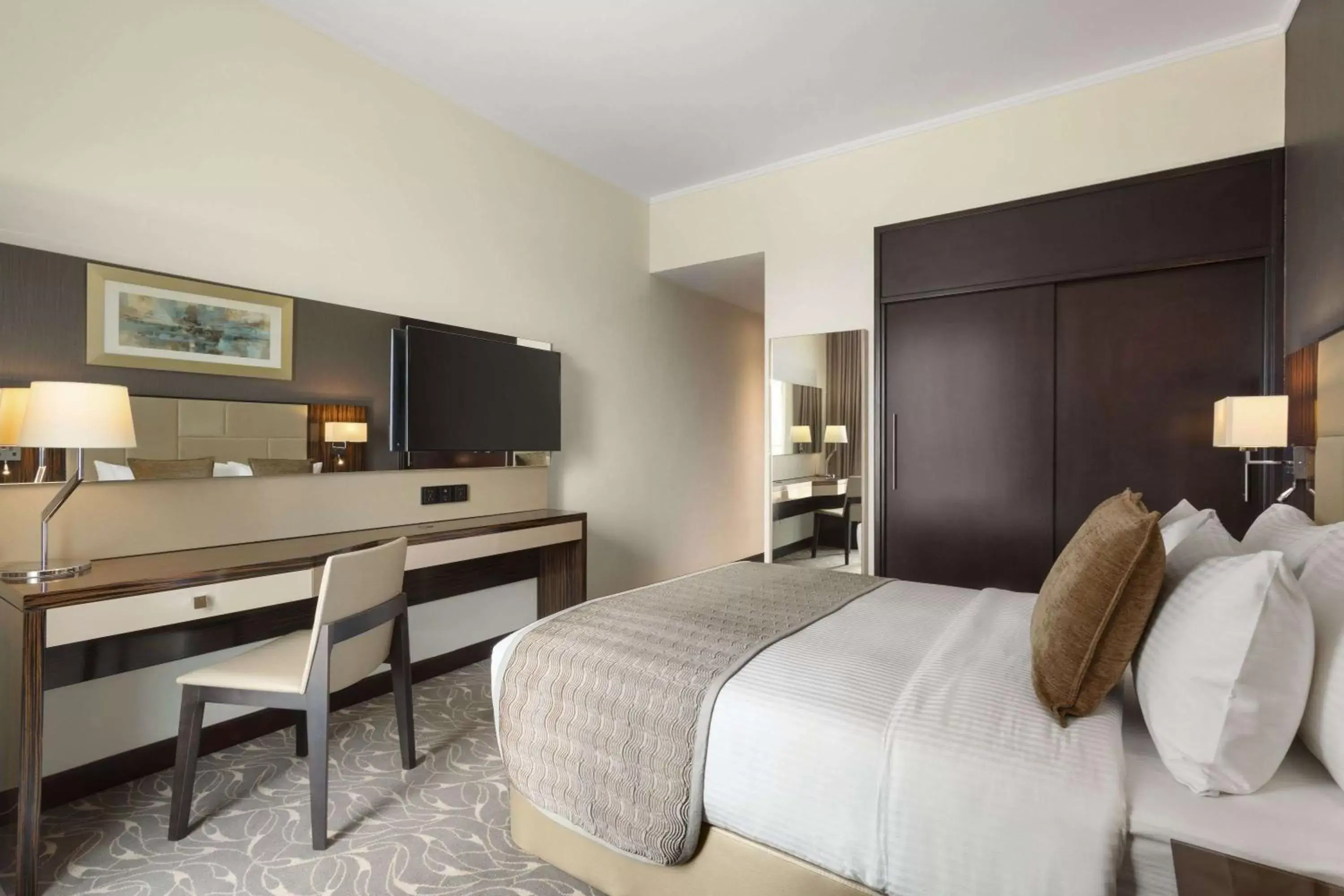 On site, Bed in Hawthorn Suites by Wyndham Abu Dhabi City Center