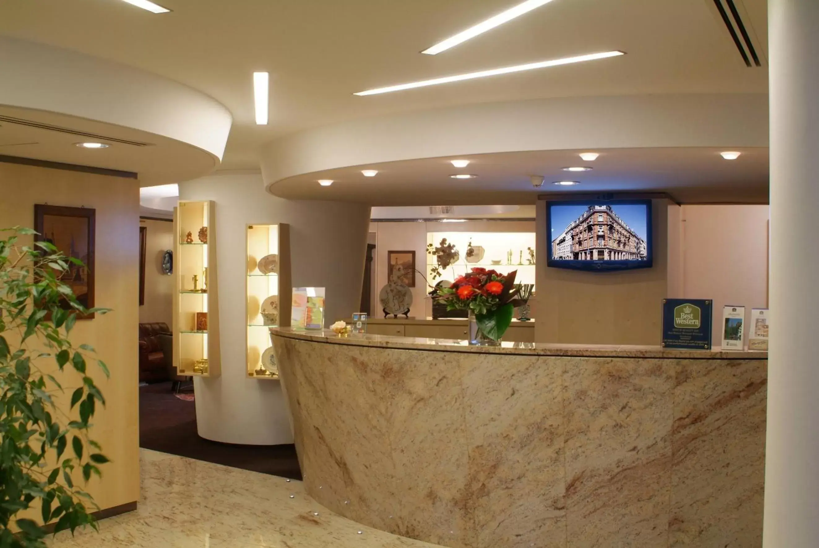 Lobby or reception, Lobby/Reception in Best Western Plus Monopole Métropole