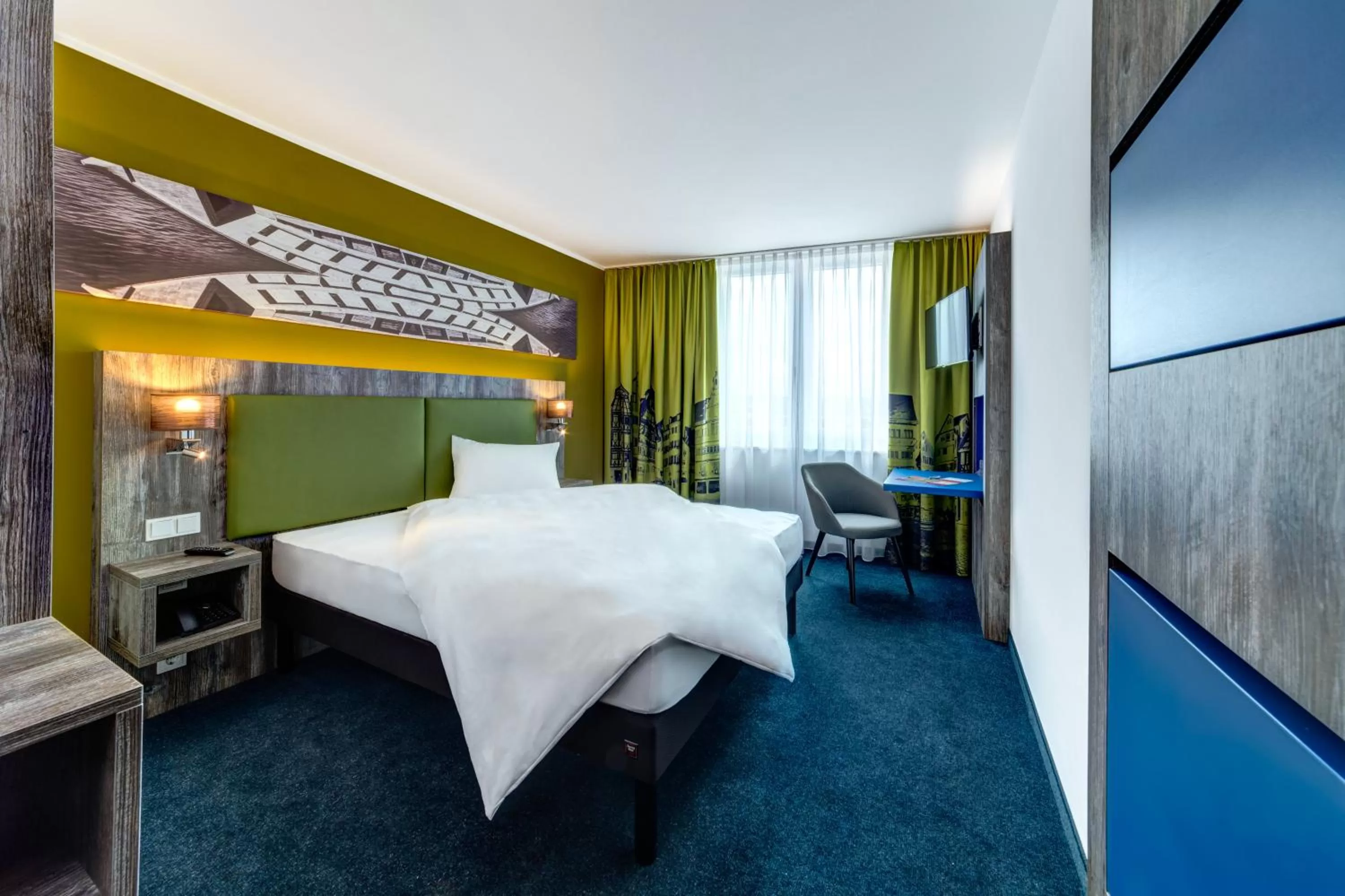 Bed in ibis Styles Tuebingen