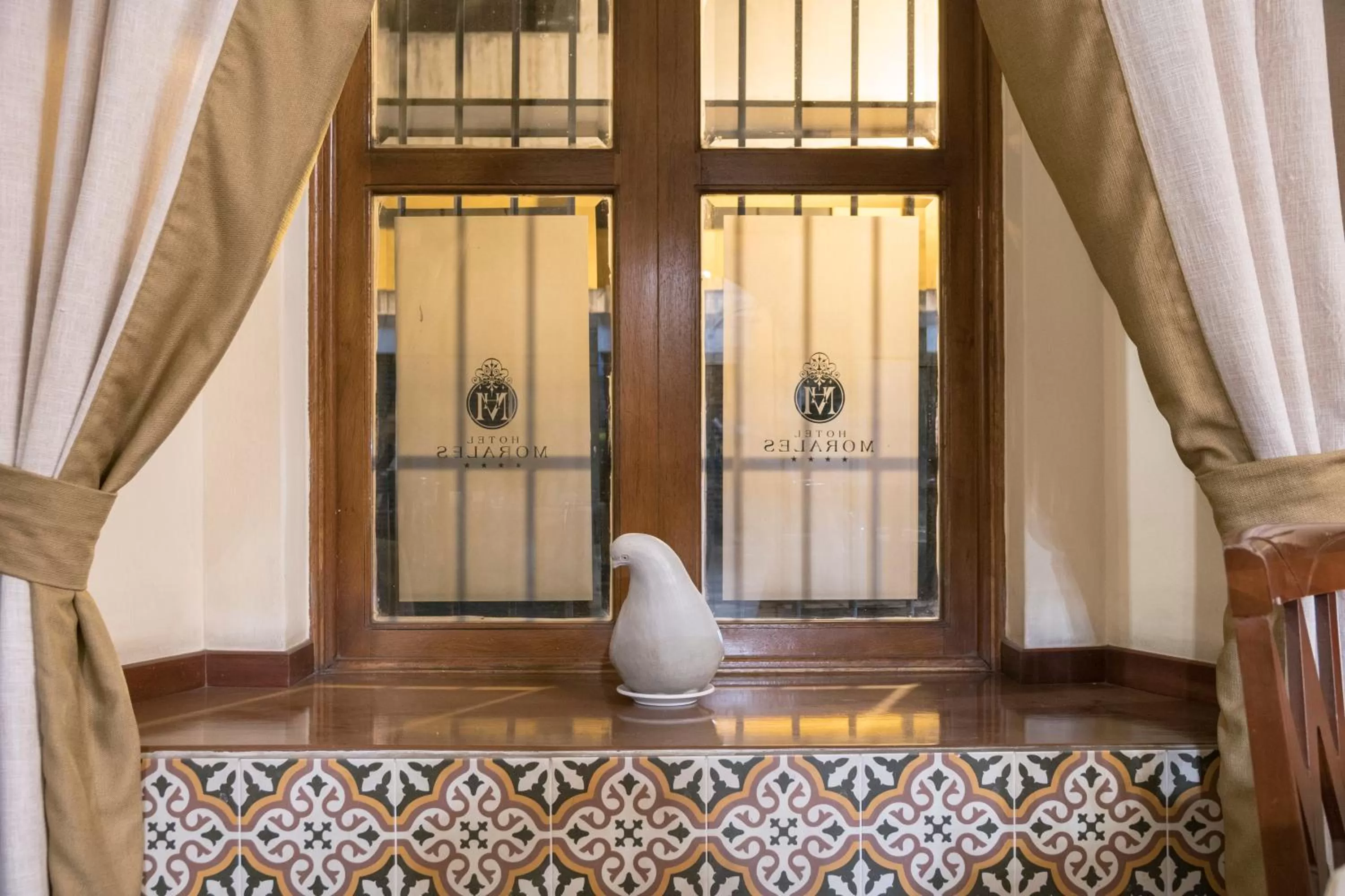 Restaurant/places to eat in Hotel Morales Historical & Colonial Downtown Core