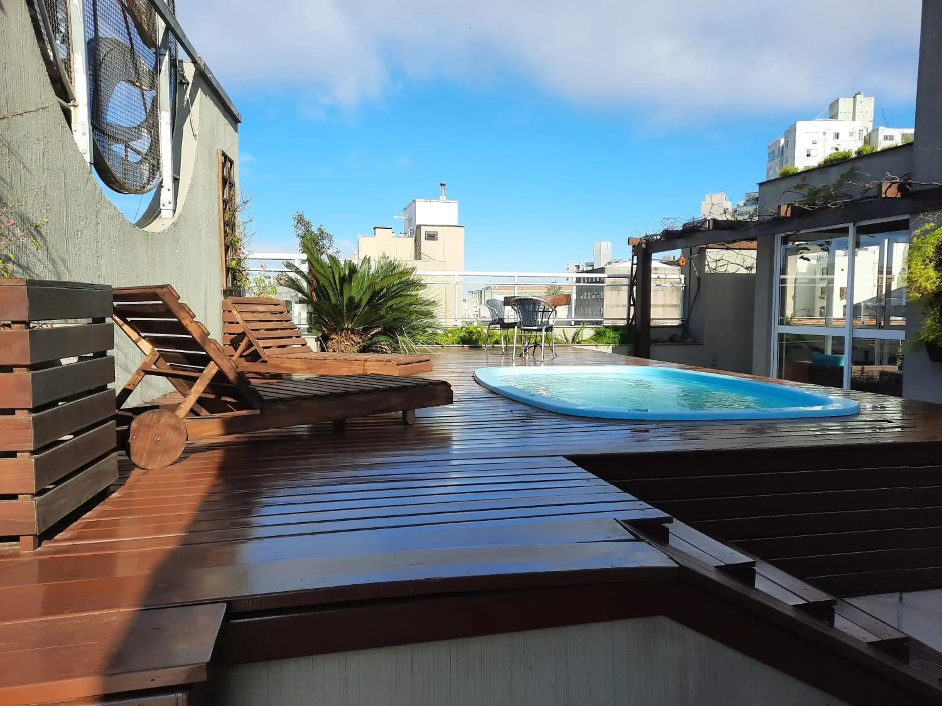 Swimming Pool in Eko Residence Hotel
