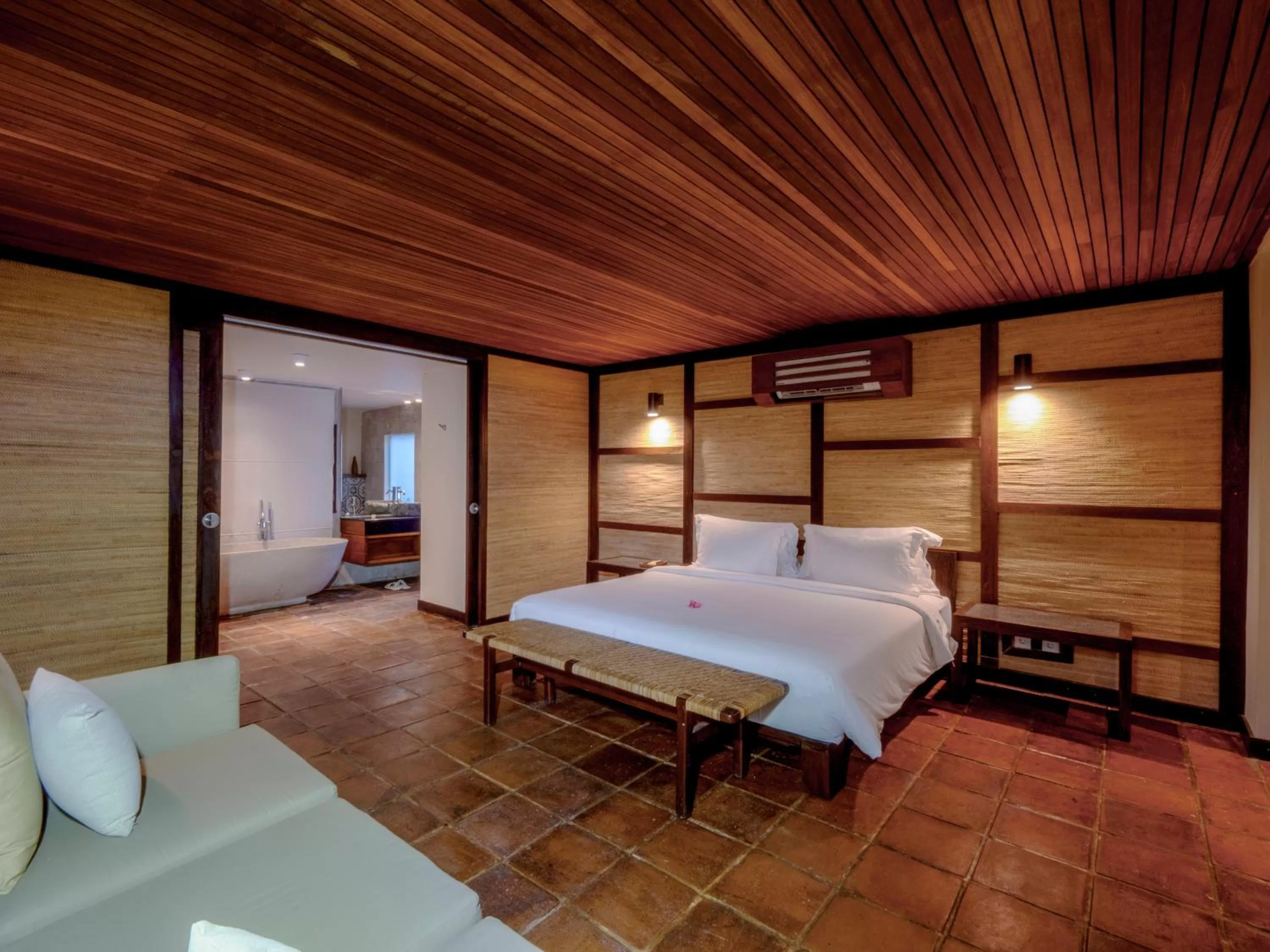 Bed in Jeeva Klui Resort