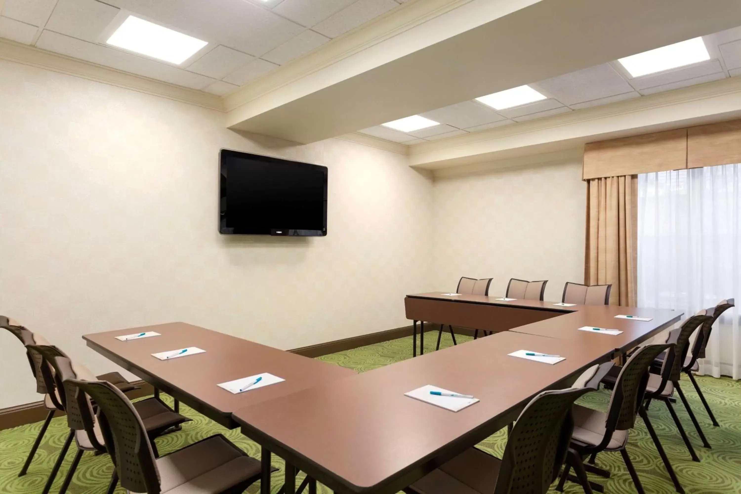 Meeting/conference room in Homewood Suites by Hilton Reading-Wyomissing