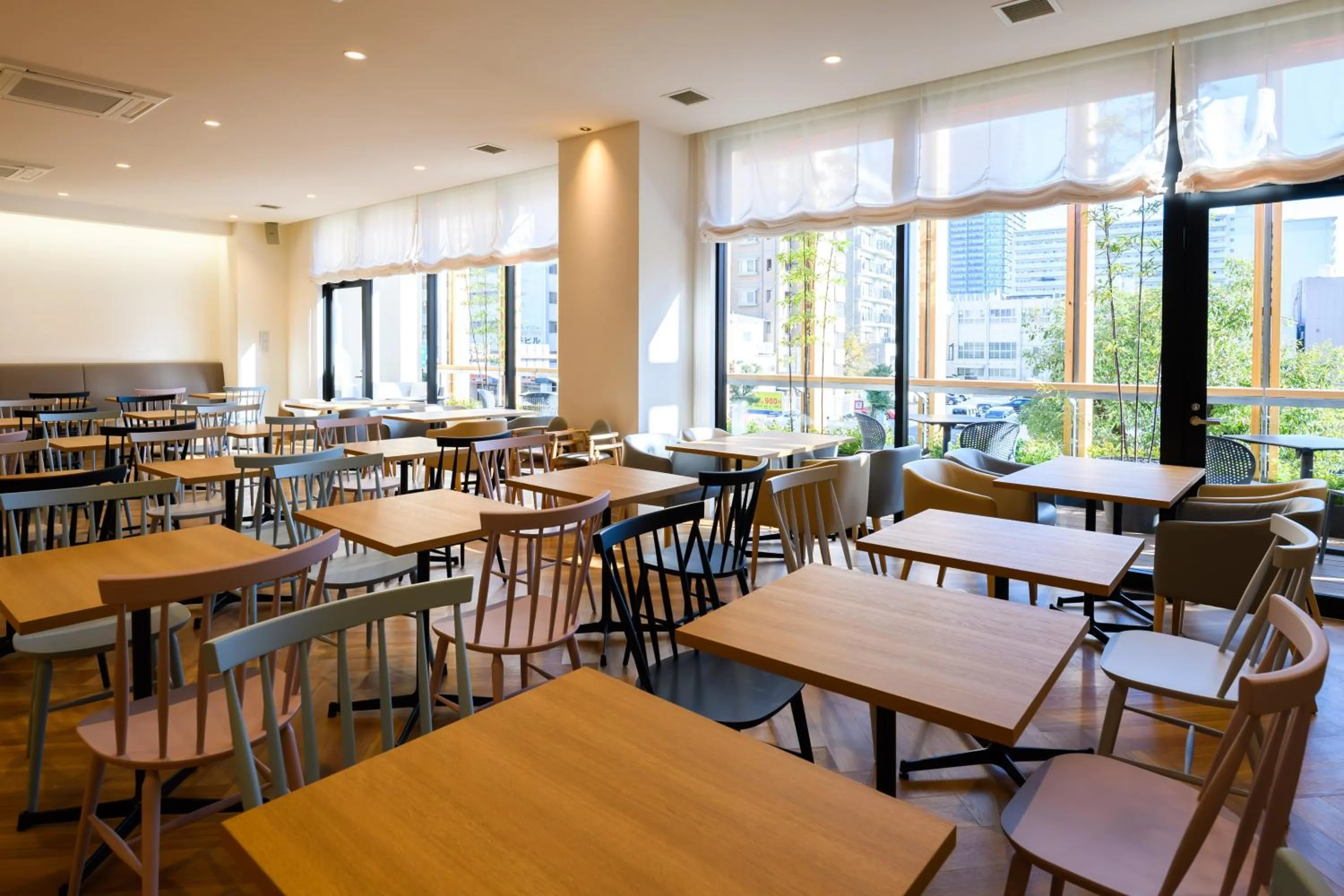Restaurant/places to eat in Hotel Sobial Namba Daikokucho