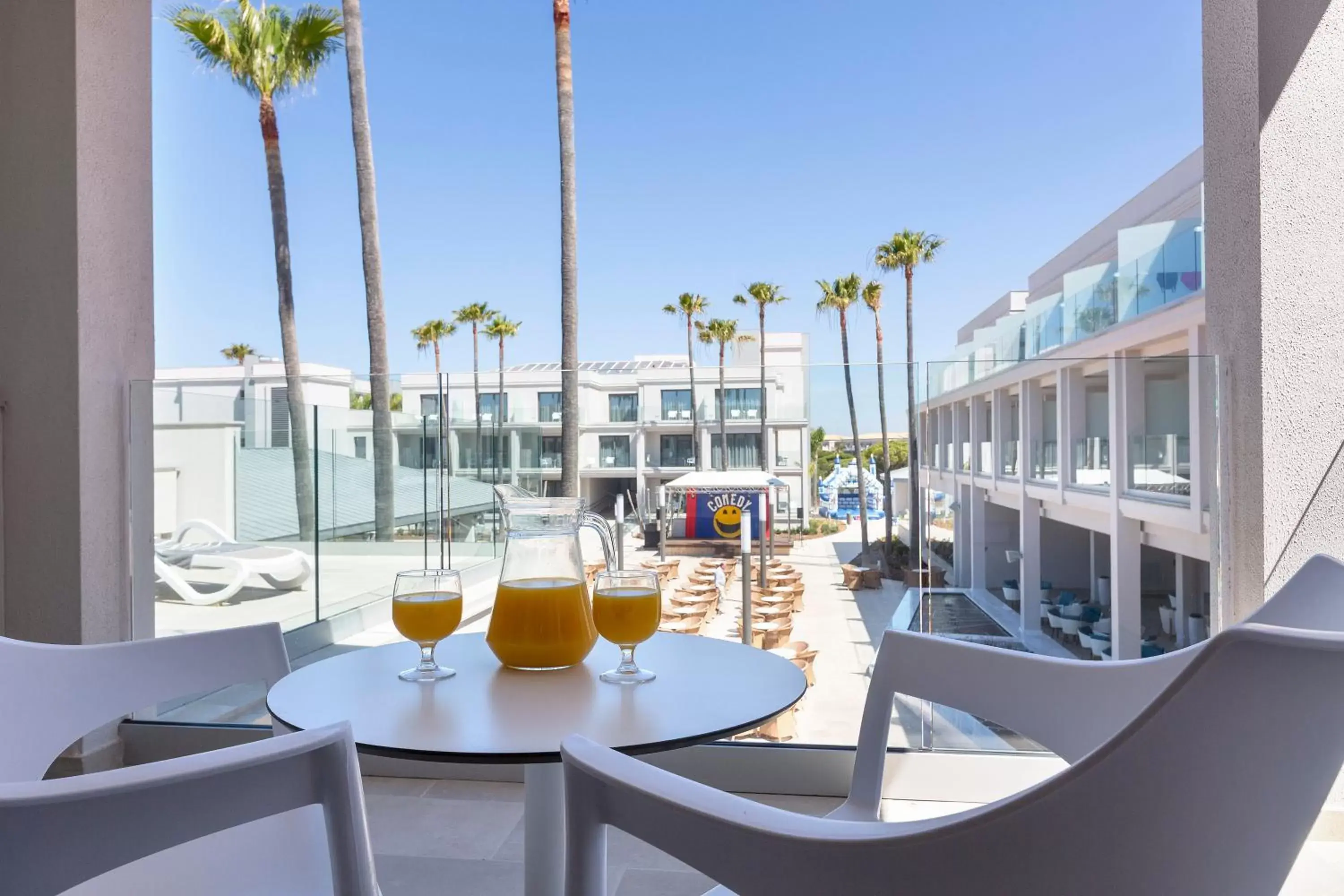 Balcony/Terrace in Hipotels Barrosa Park