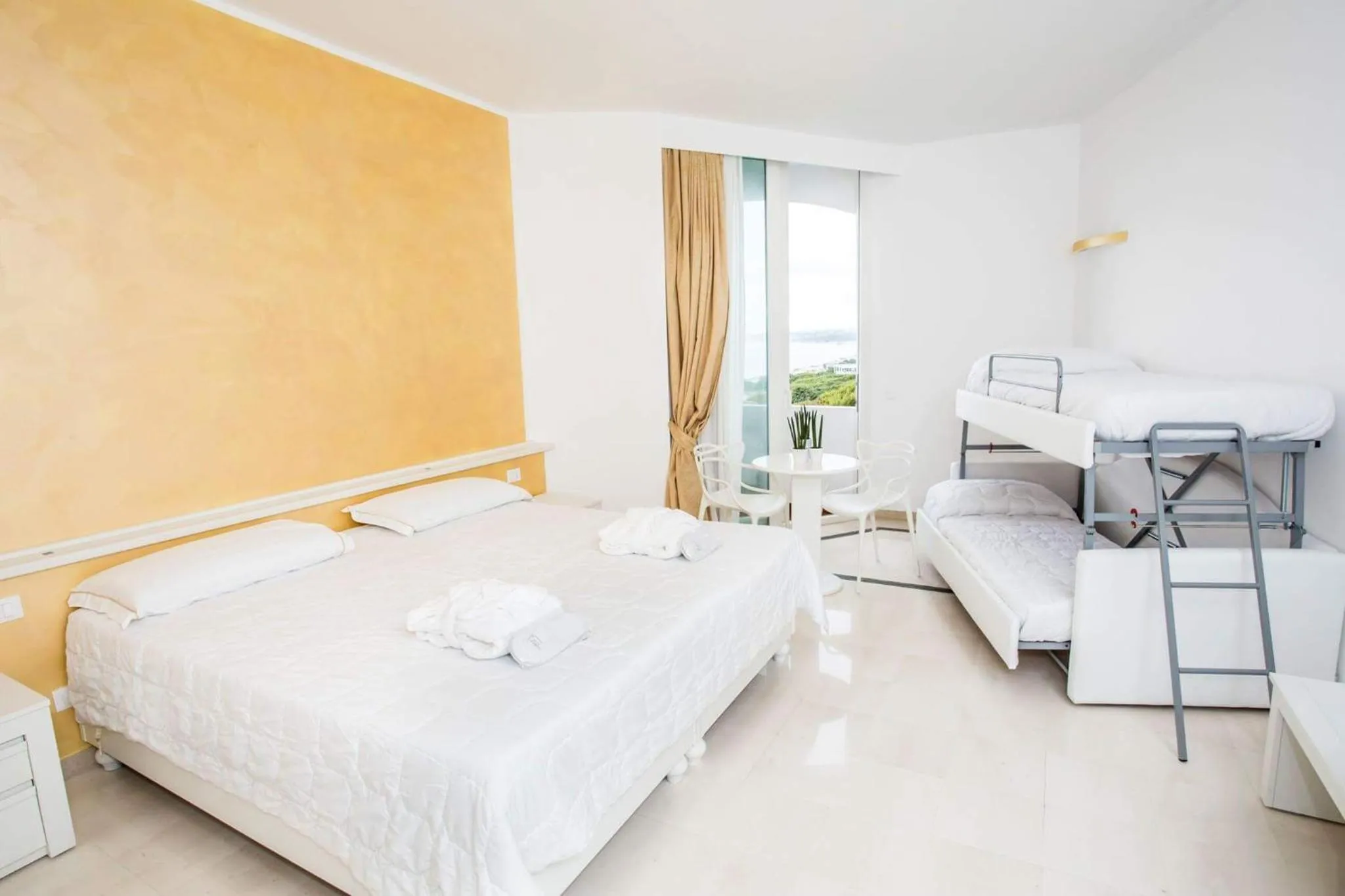 Bedroom, Bed in Grand Hotel Costa Brada