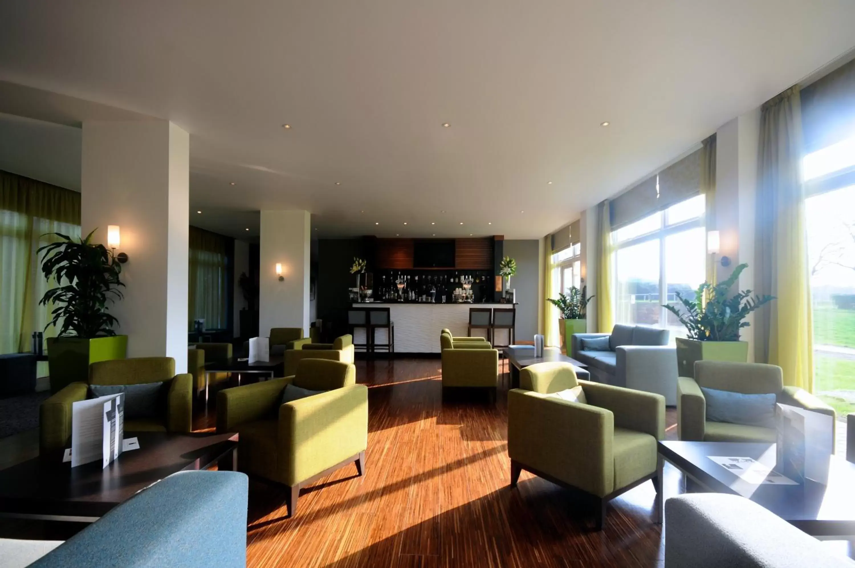 Lounge or bar in Humber Royal Hotel Lounge or bar in Humber Royal Hotel