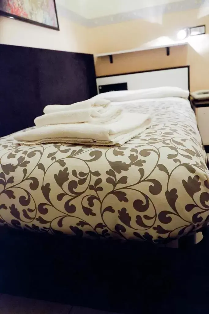 Bed in Hotel Letizia