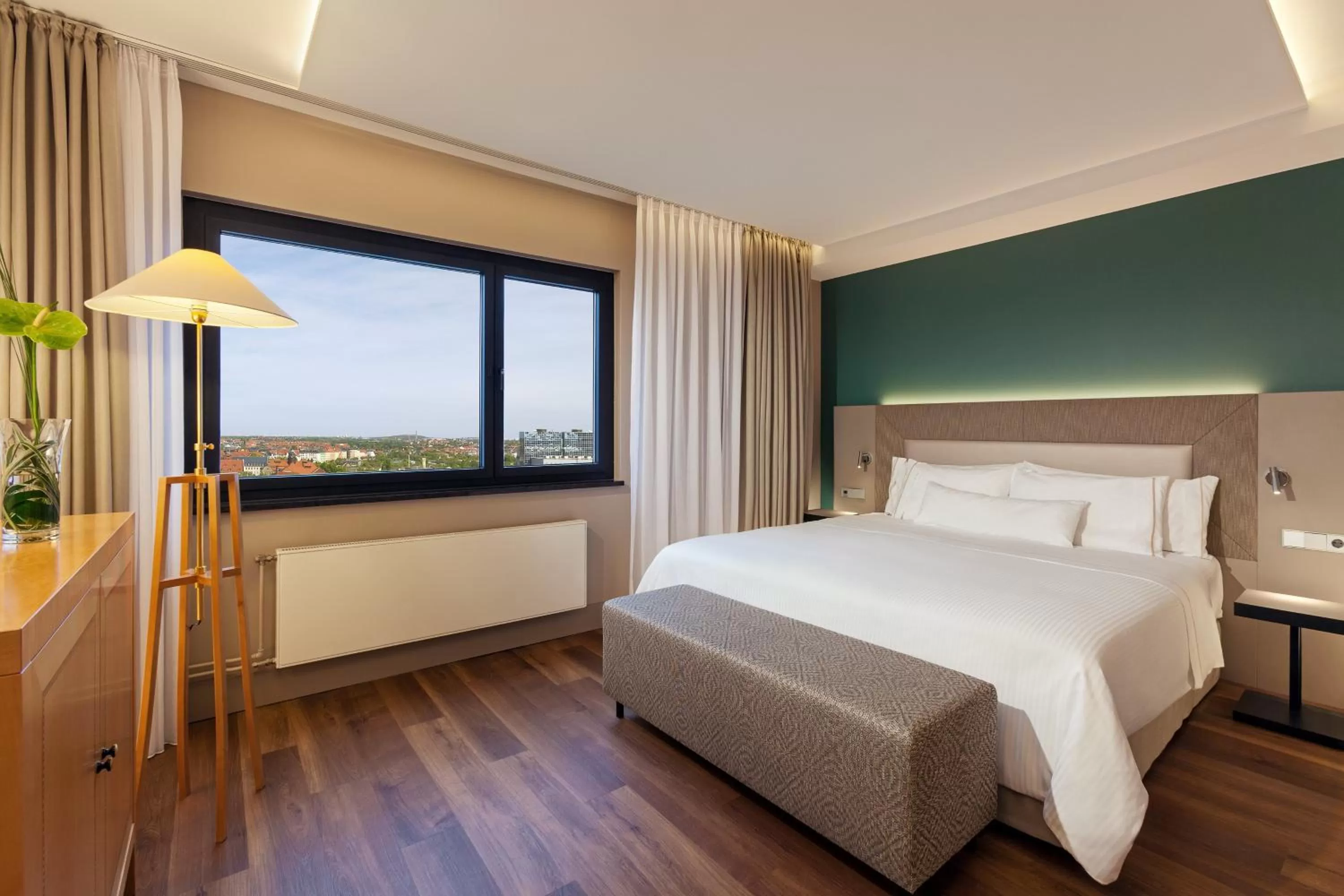 1 Bedroom Executive Suite, 1 King, City view, Top floor in The Westin Leipzig