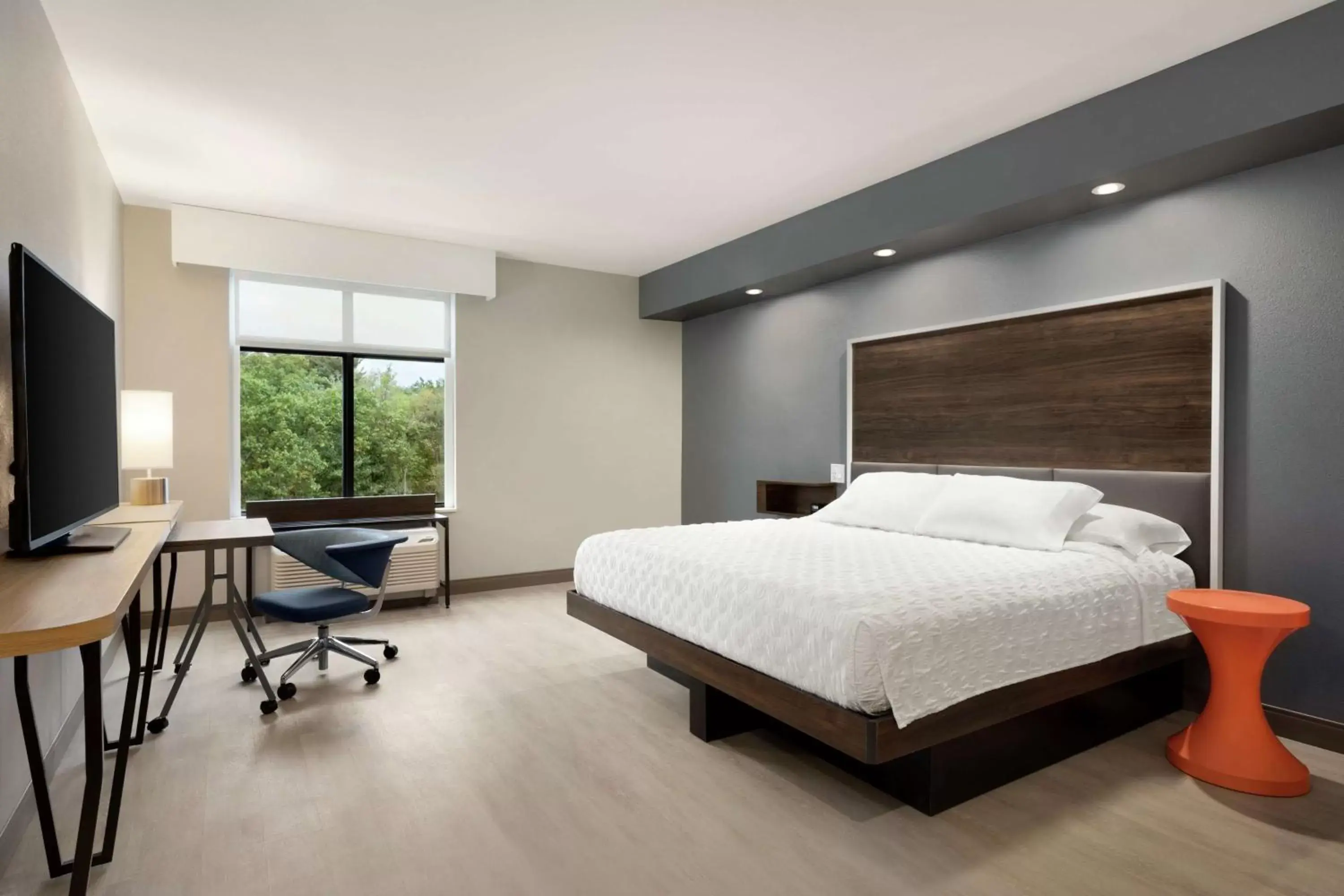 Bedroom, Bed in Tru by Hilton Albany Crossgates Mall