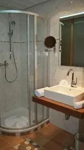 Bathroom in Hotel Altenberg