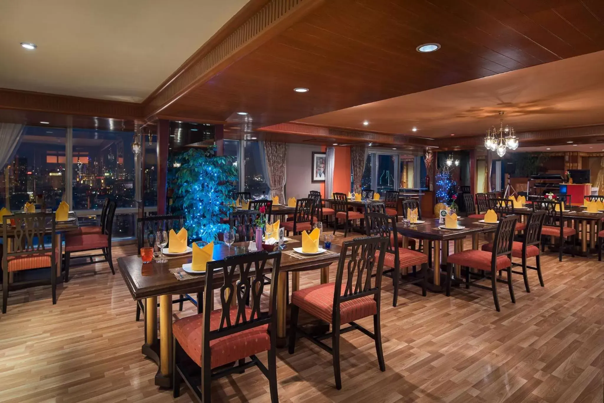 Restaurant/Places to Eat in Prince Palace Hotel Bangkok - SHA Extra Plus