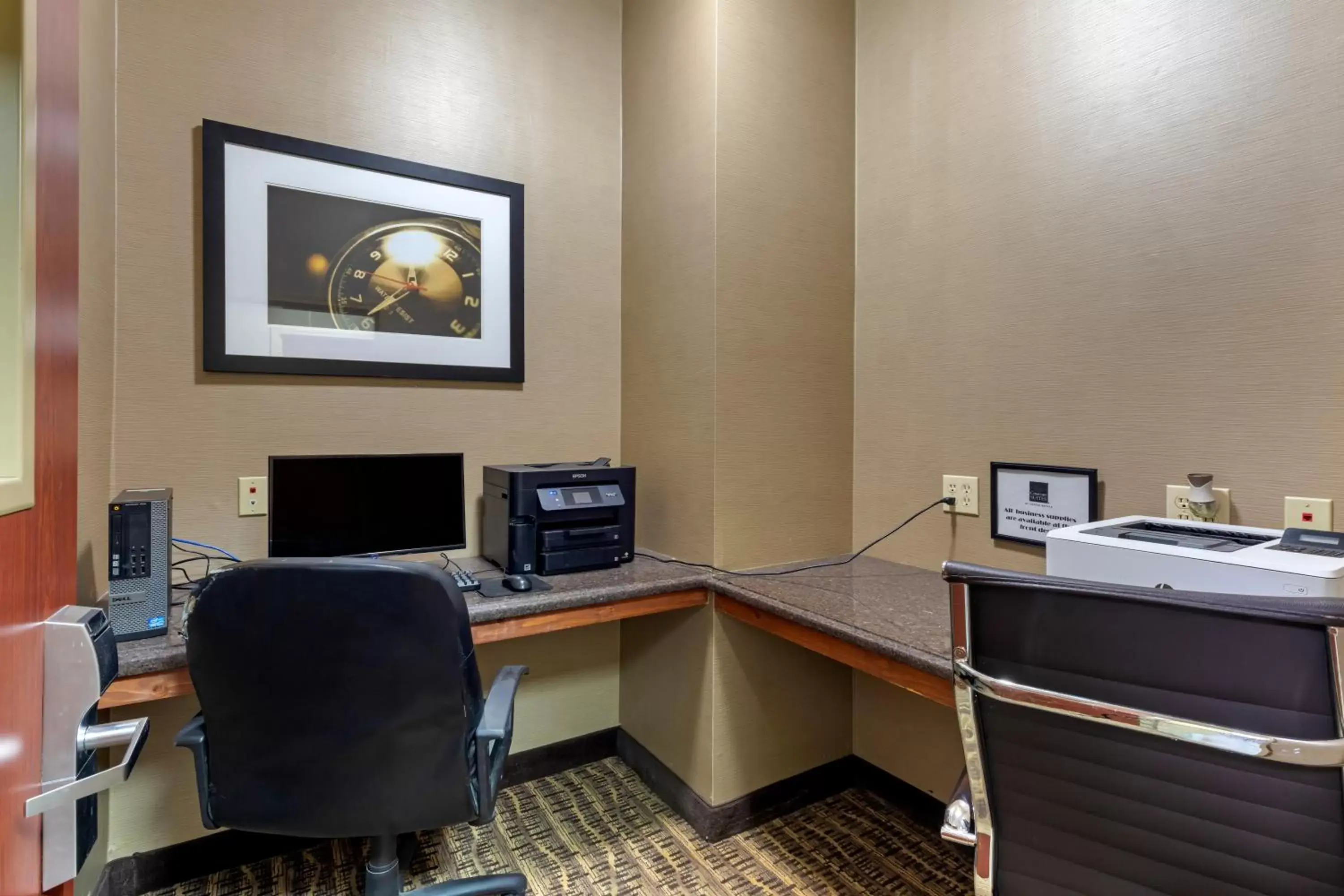 Business Area/Conference Room in Comfort Suites Gainesville