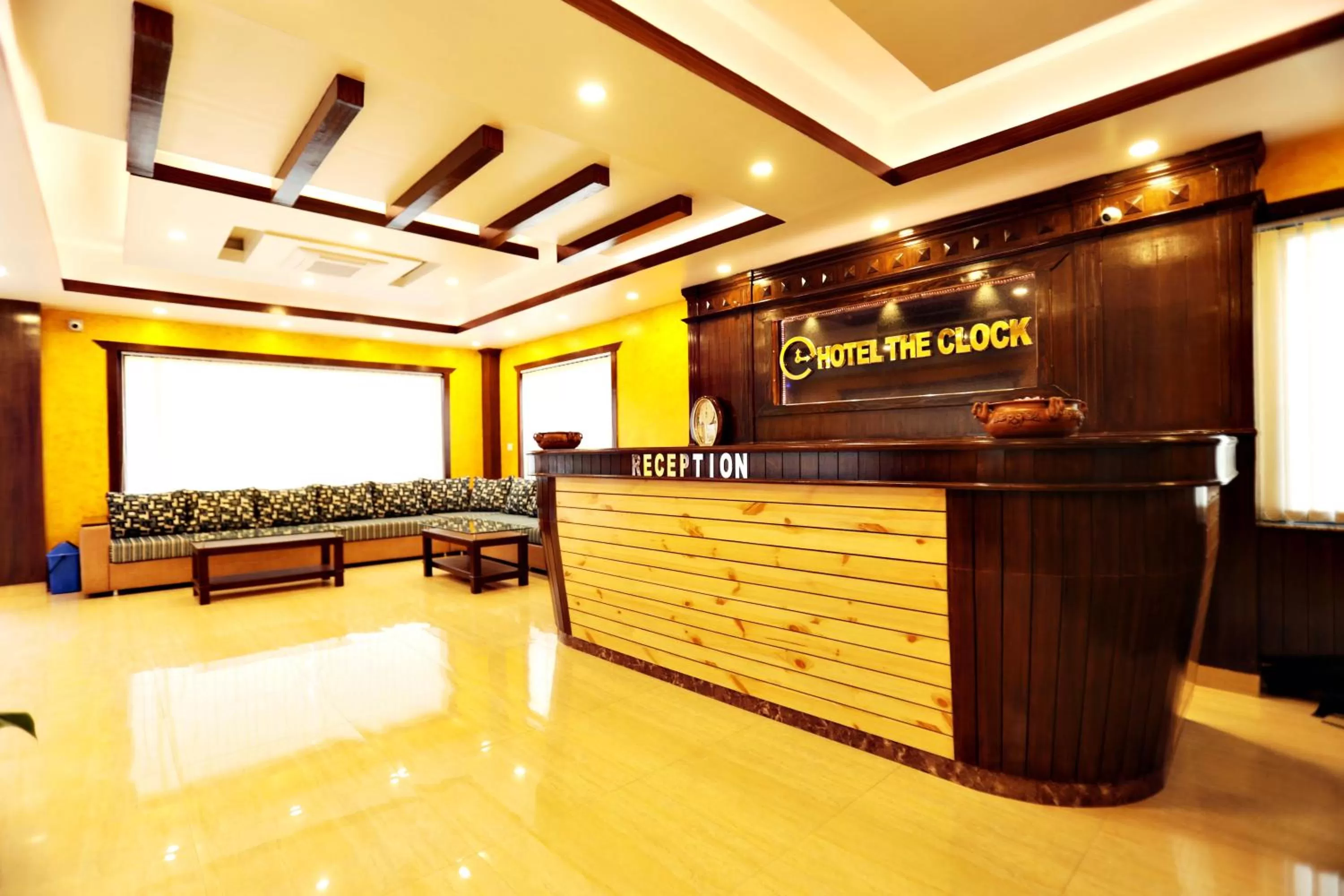 Lobby/Reception in Hotel The Clock