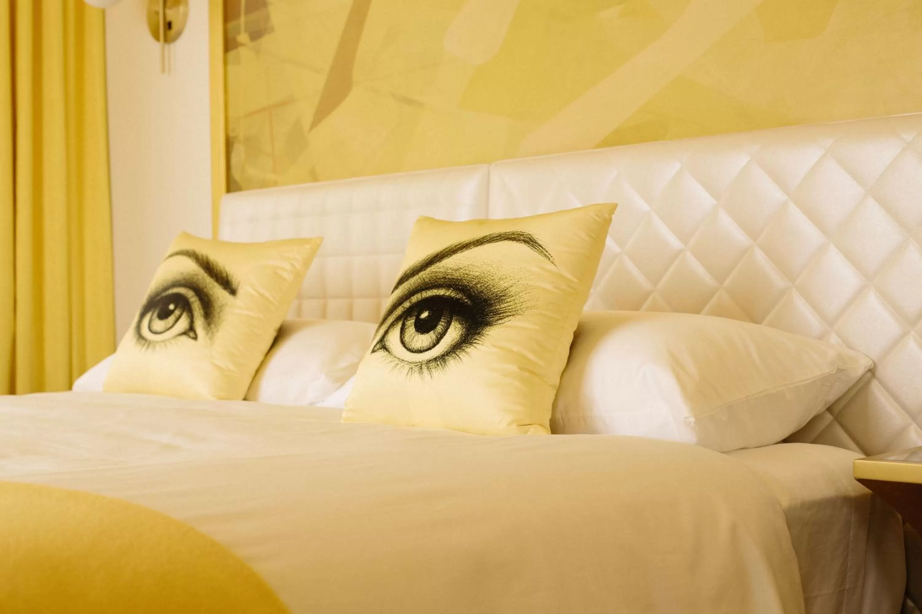 Bed in Angad Arts Hotel St Louis, Tapestry Collection by Hilton