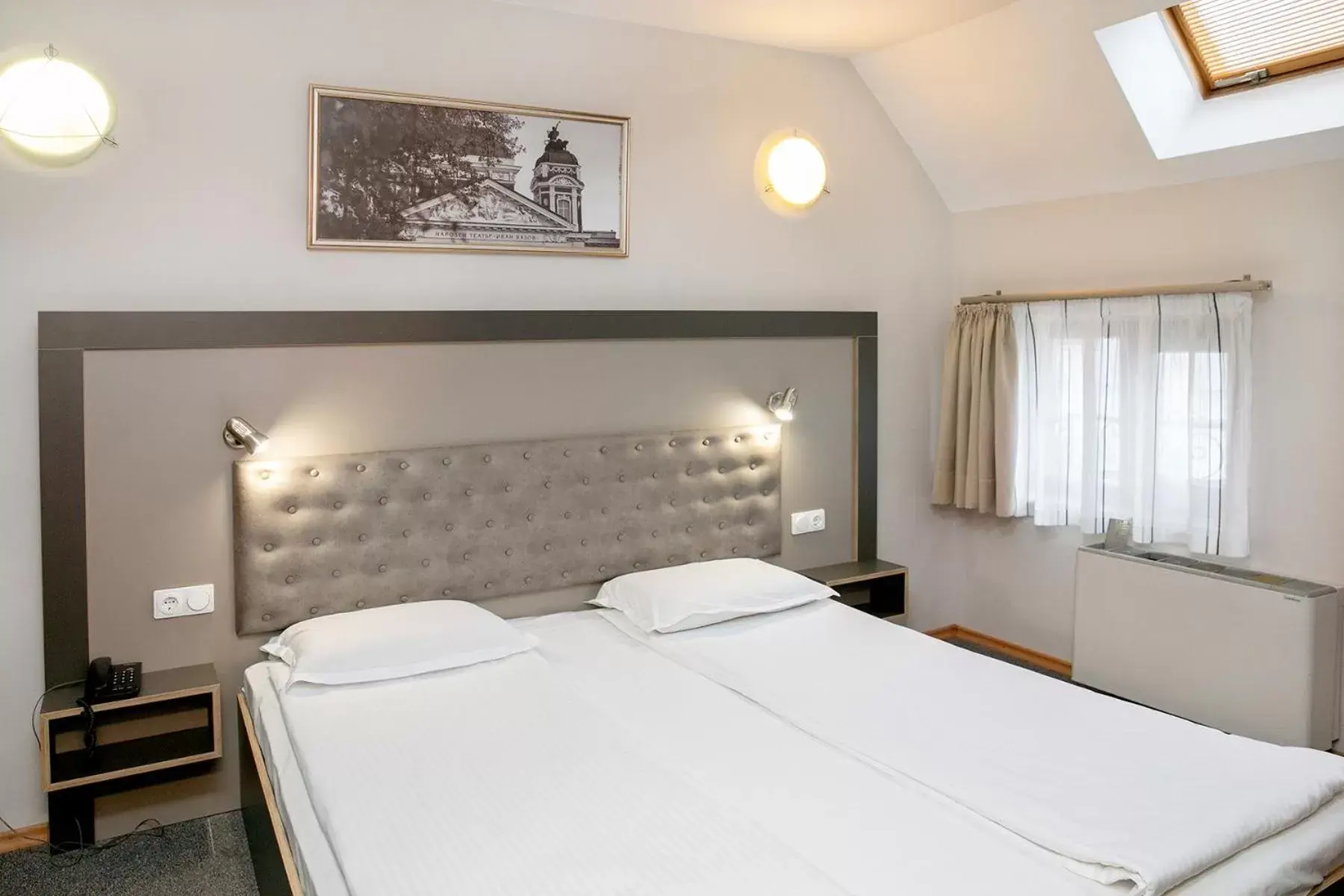 Bedroom, Bed in Hotel Niky