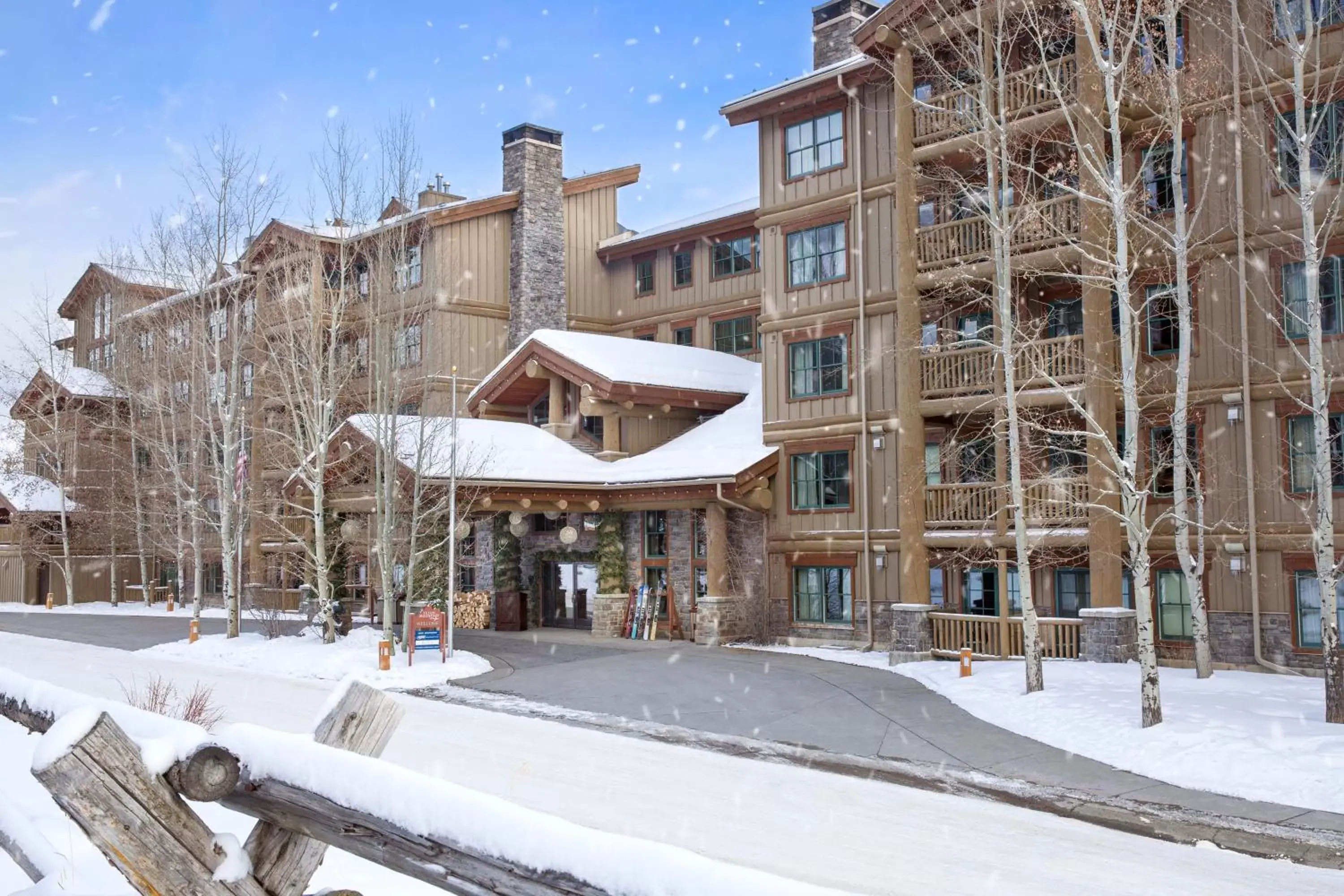 Property building, Winter in Teton Mountain Lodge and Spa, a Noble House Resort