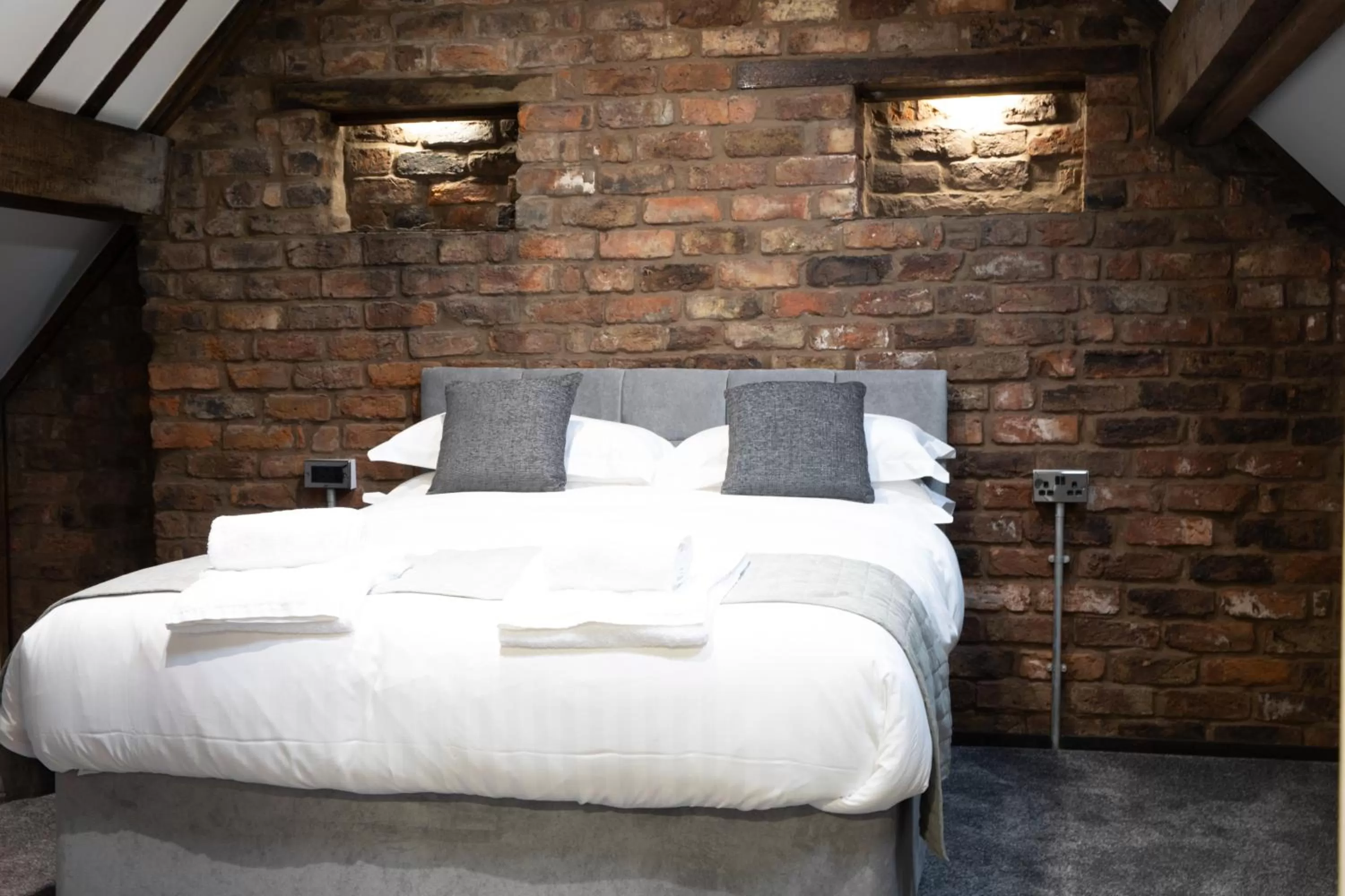 Bed in The Glebe Hotel