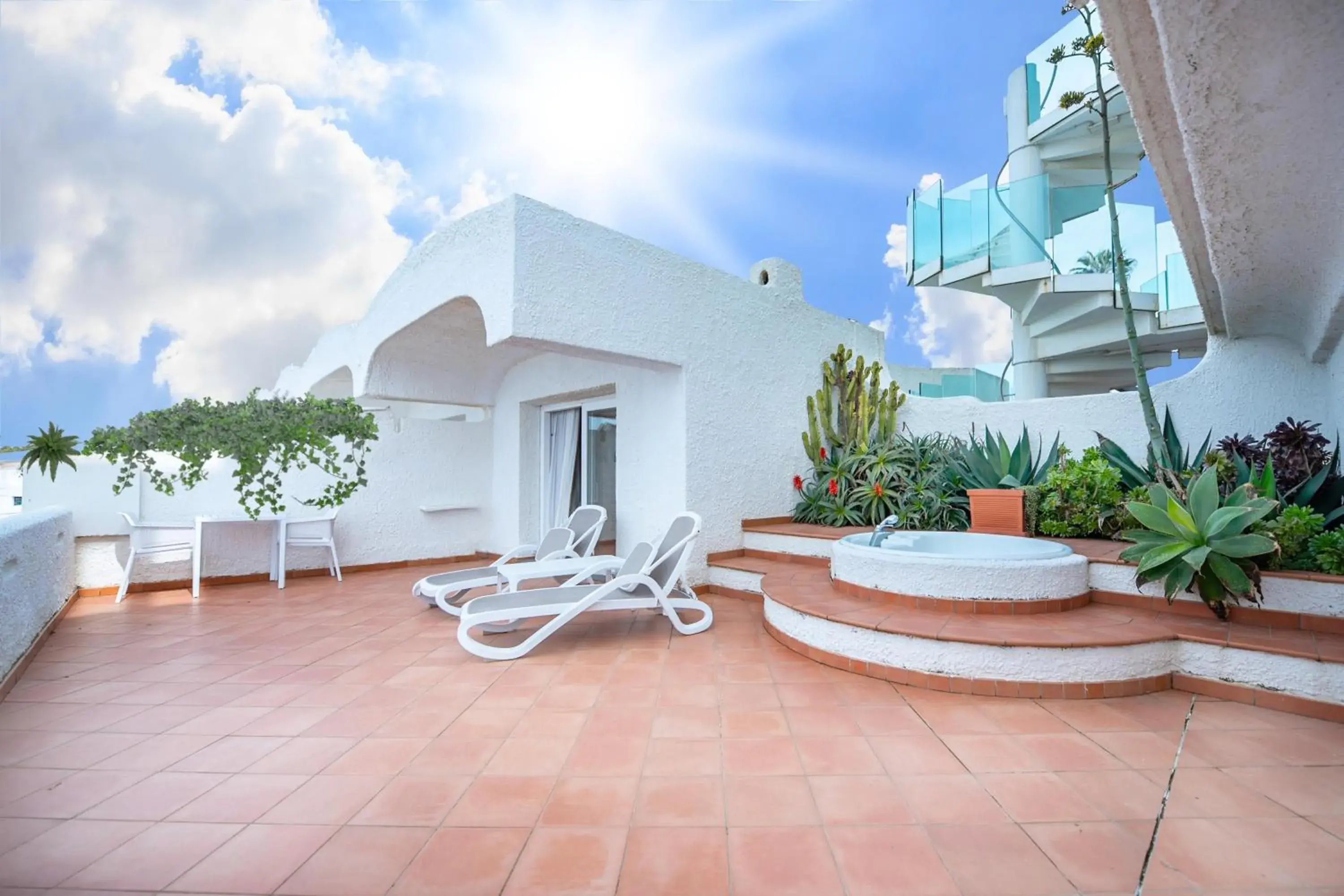 Deluxe Double Room with Sea View in Hotel Oasi Di Kufra Deluxe Double Room with Sea View in Hotel Oasi Di Kufra