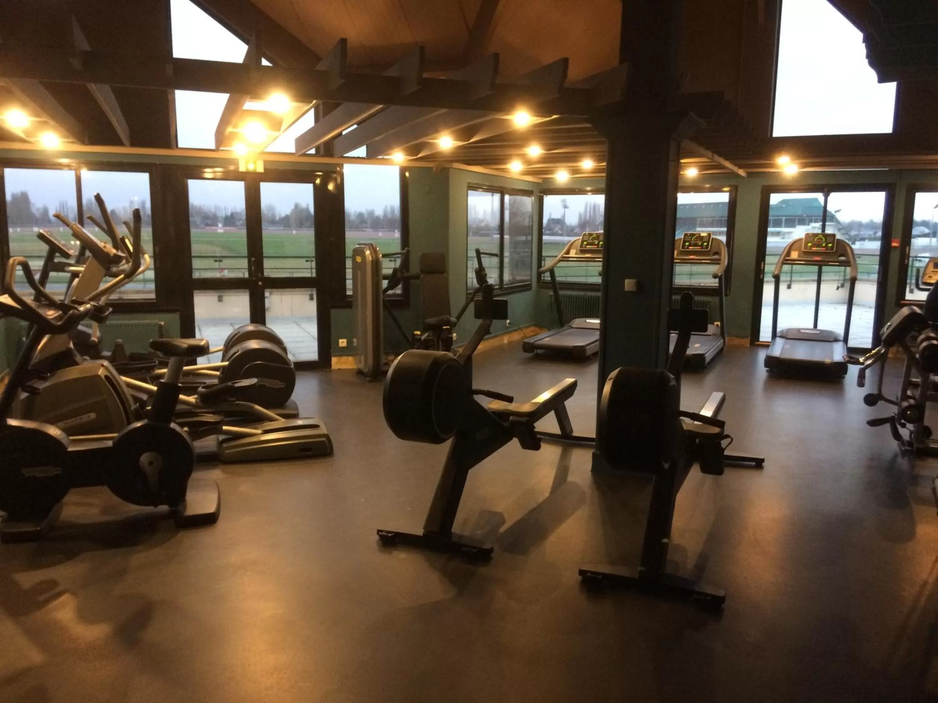 Fitness centre/facilities in Mercure Cabourg Hôtel & Spa