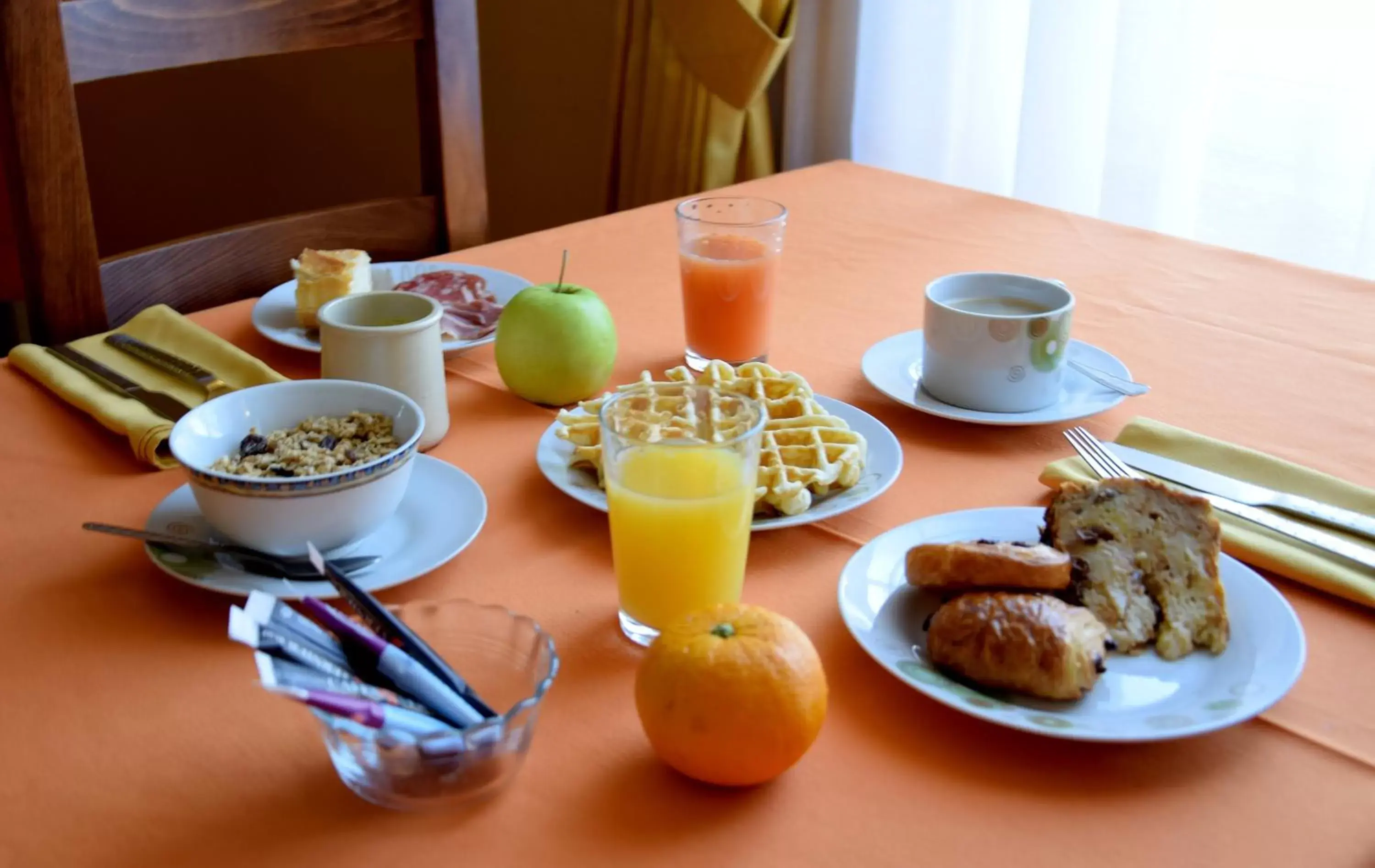 Buffet breakfast, Food in Logis Le Saint Nicolas