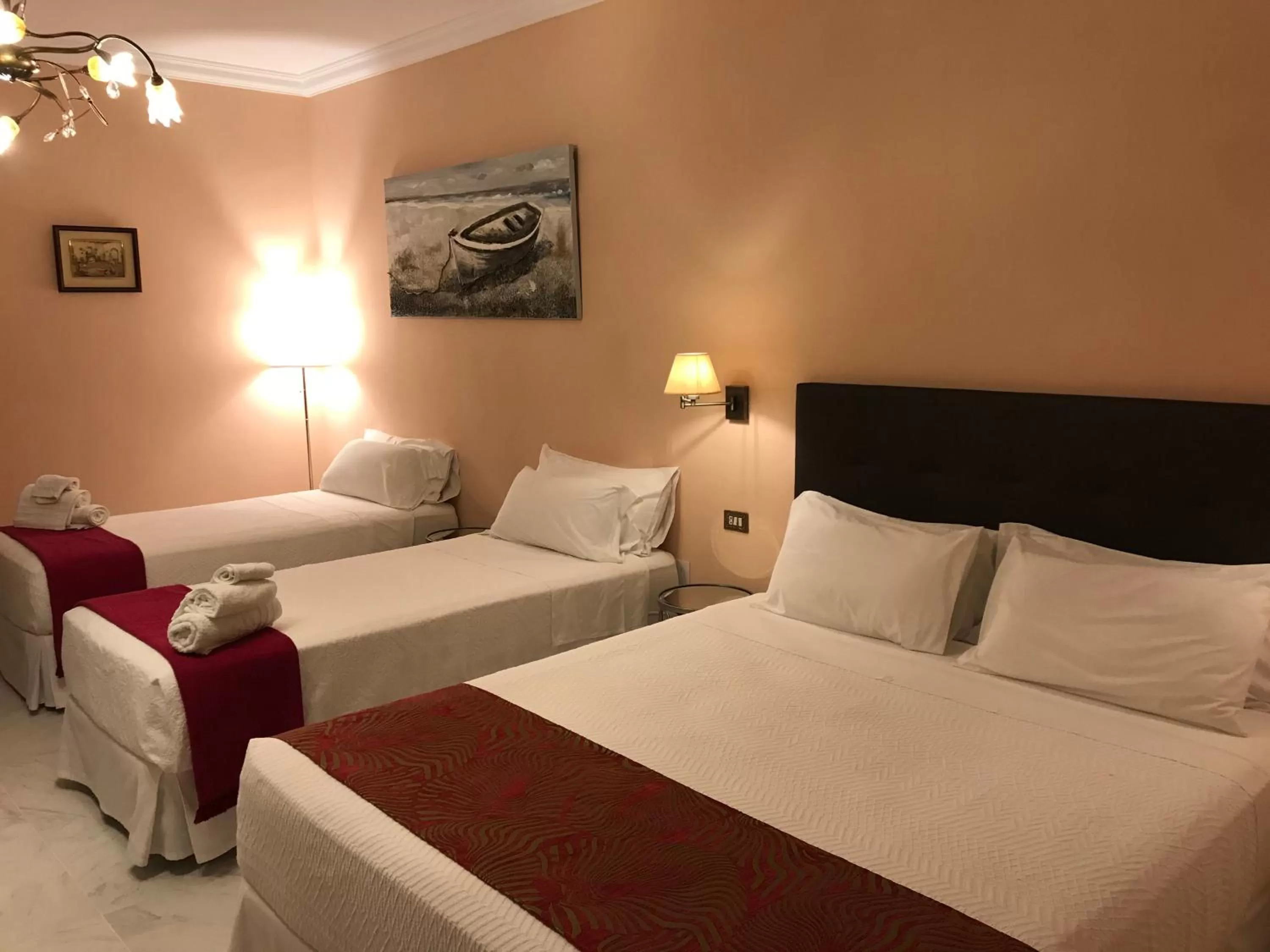 Photo of the whole room, Bed in Il Sogno di Gio de la Laguna