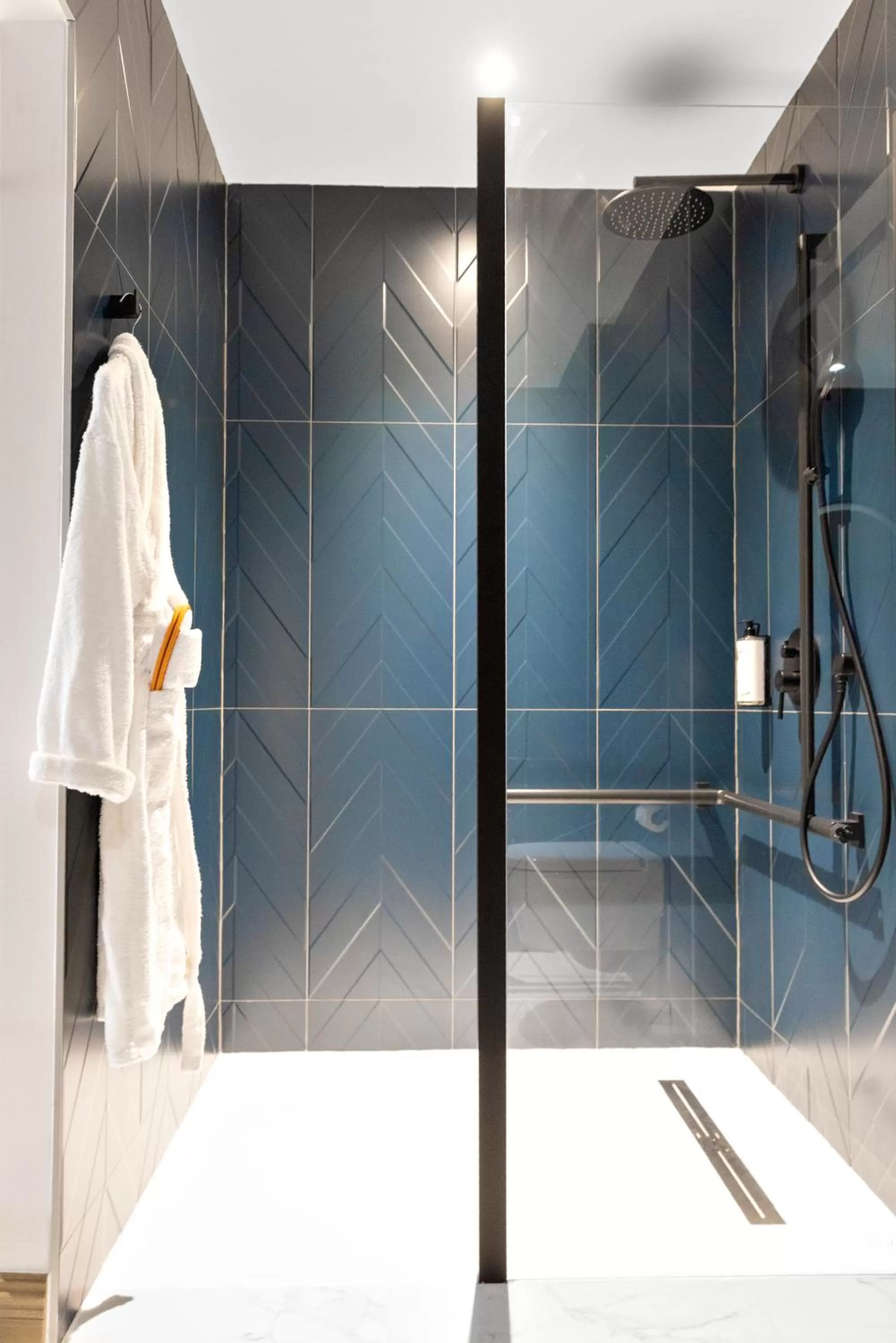 Bathroom in Urban Style Victoria Boutique Hotel