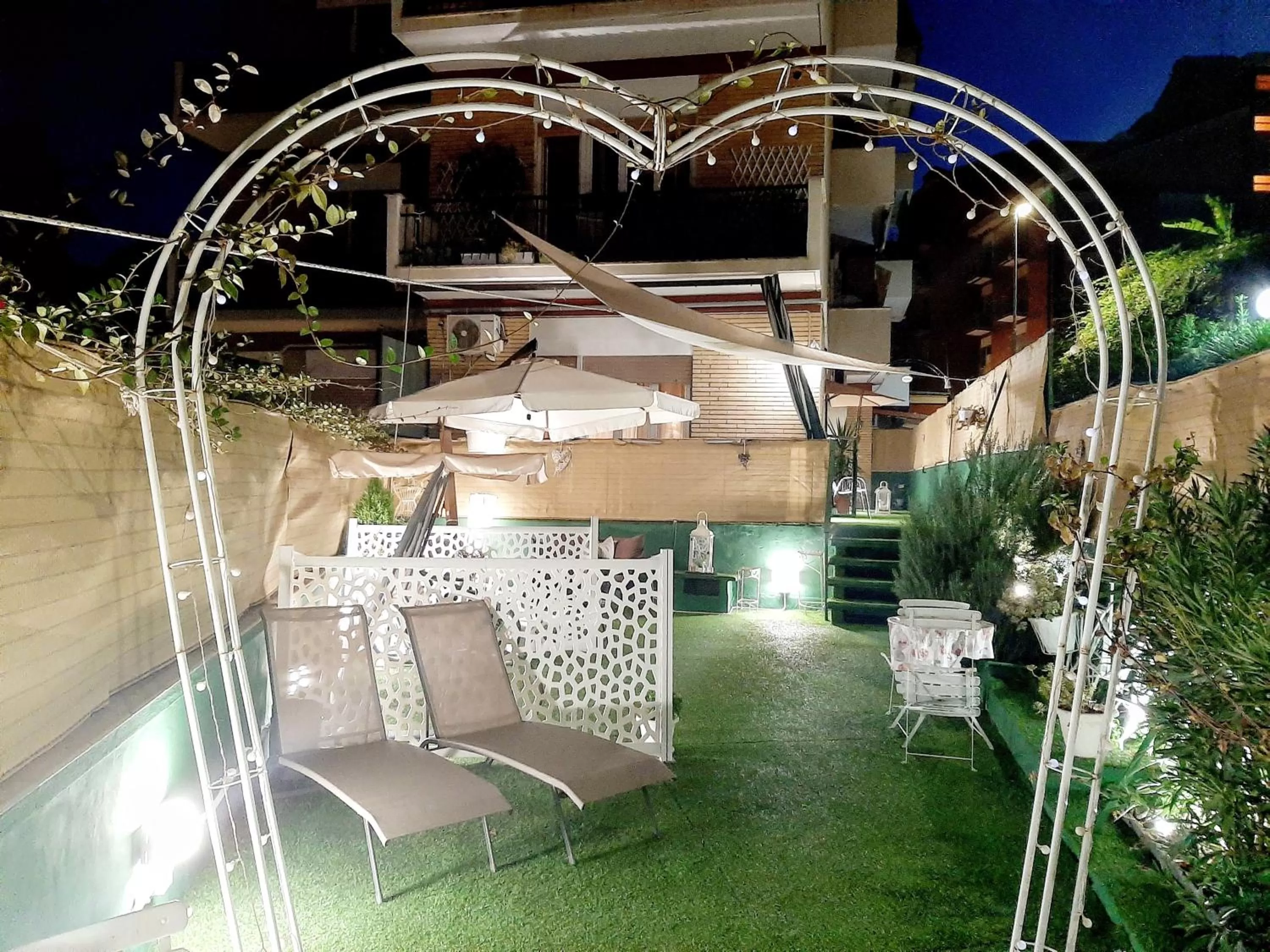 Property building in San Pietro Shabby Chic Apartment