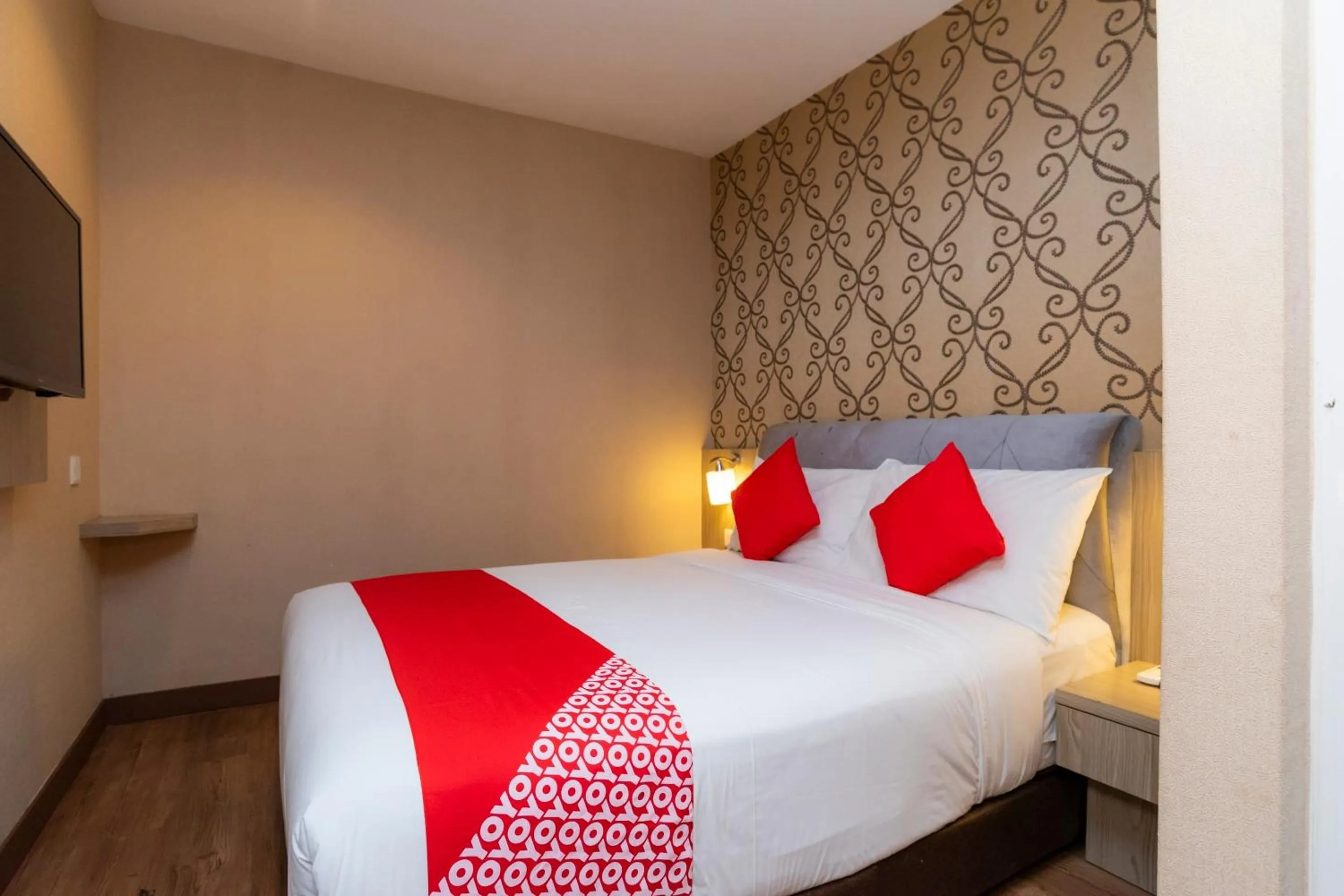 Bedroom, Bed in Hotel 101 Ulu Tiram