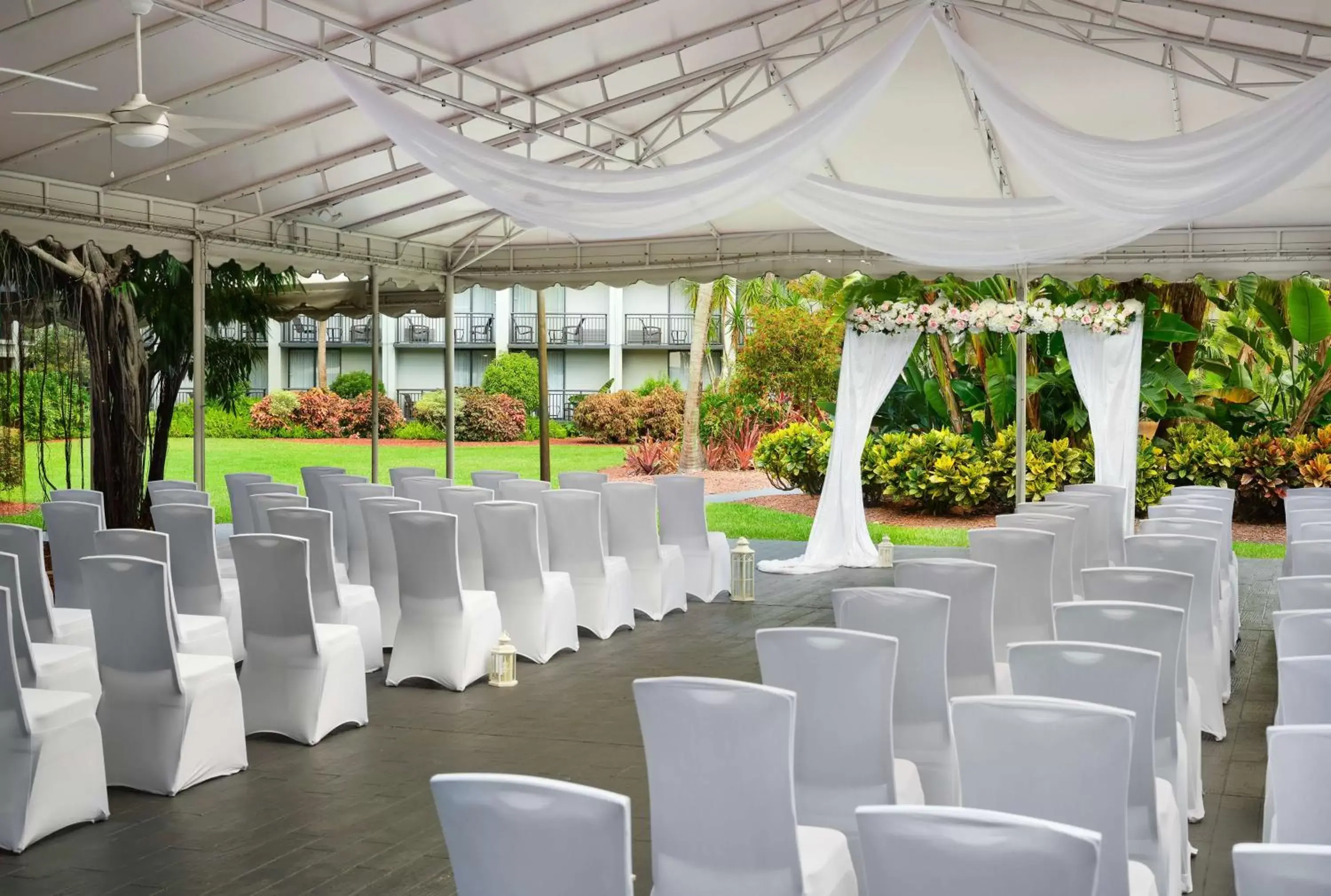 Garden, Banquet Facilities in DoubleTree by Hilton Palm Beach Gardens