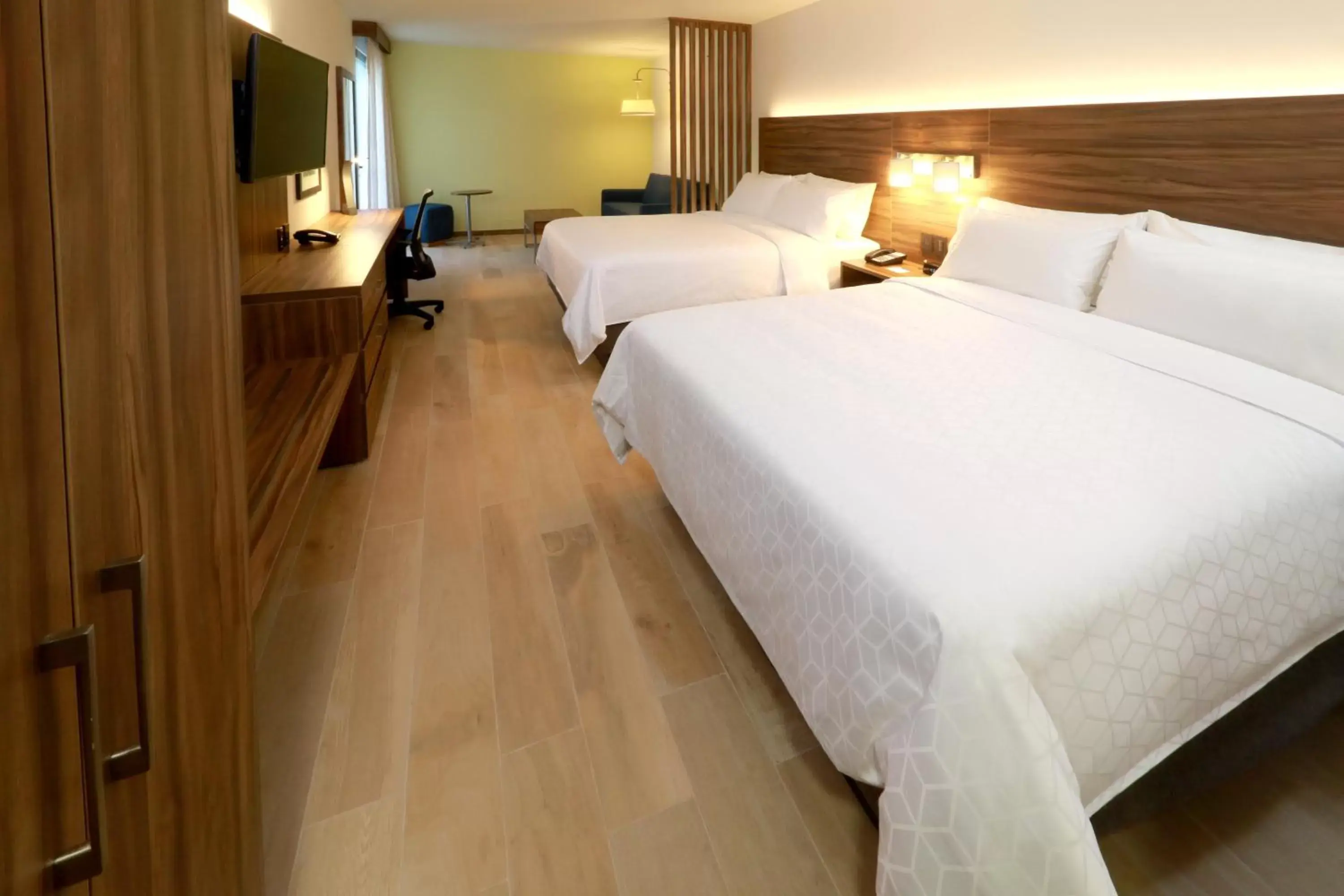 Photo of the whole room, Bed in Holiday Inn Express & Suites - Playa del Carmen, an IHG Hotel