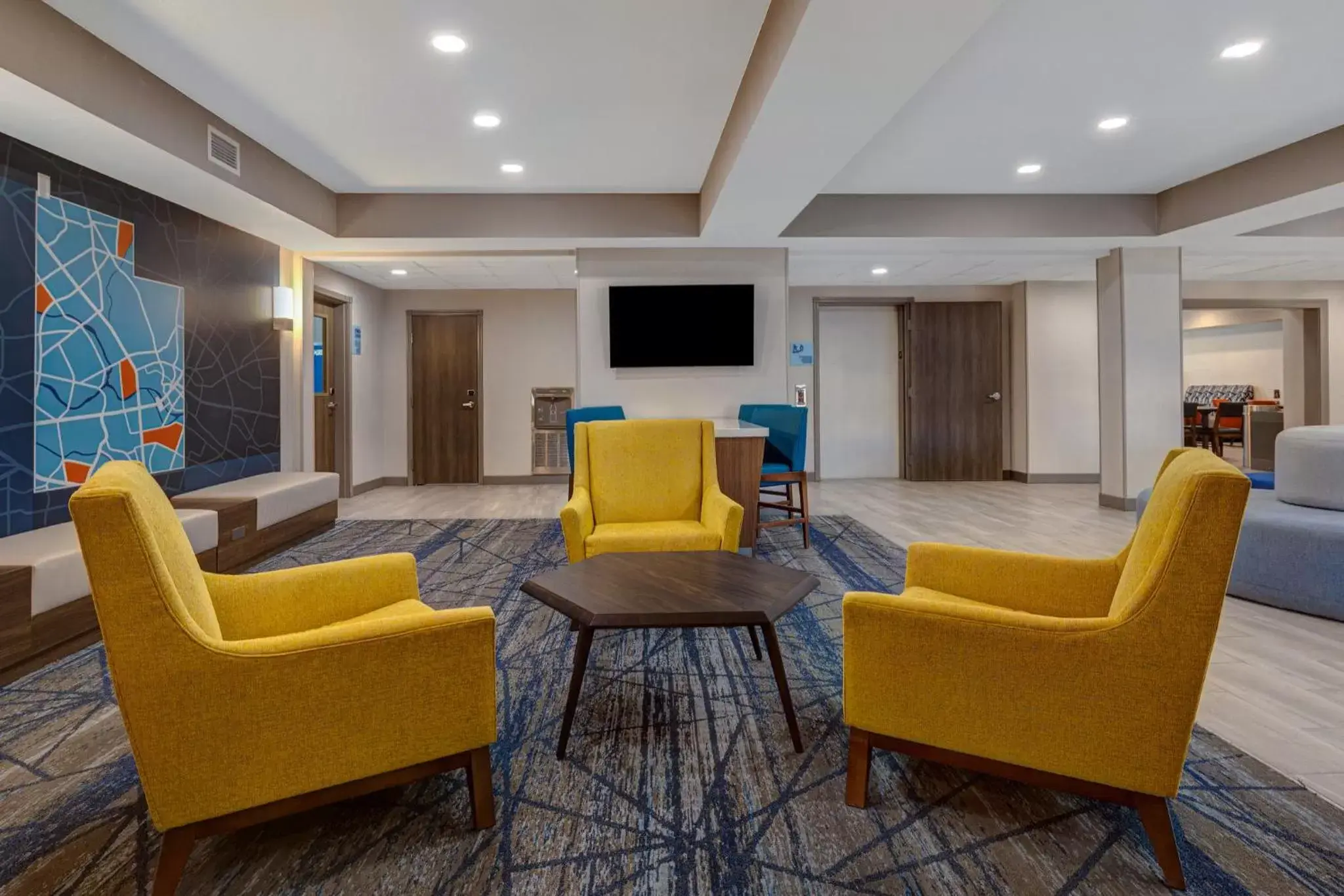 Property building, Seating Area in Holiday Inn Express Hotel & Suites Moab, an IHG Hotel