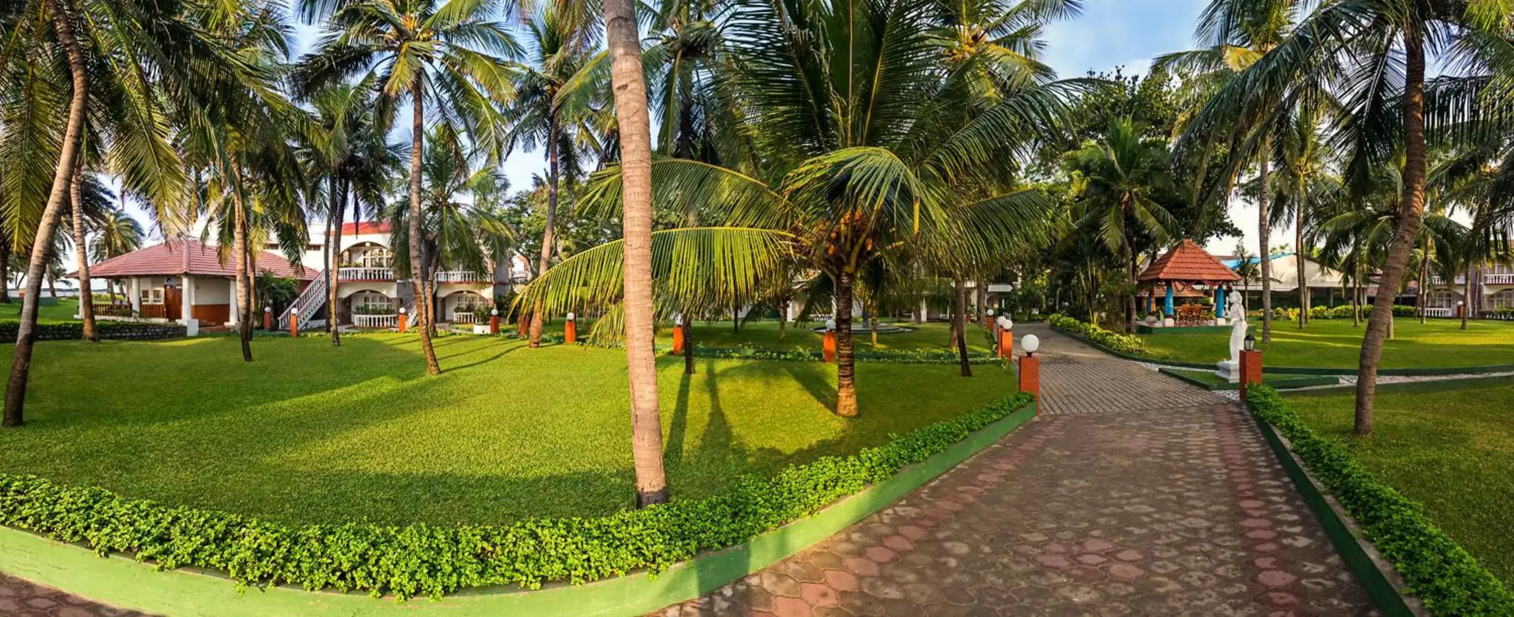 Garden view in Ideal Beach Resort